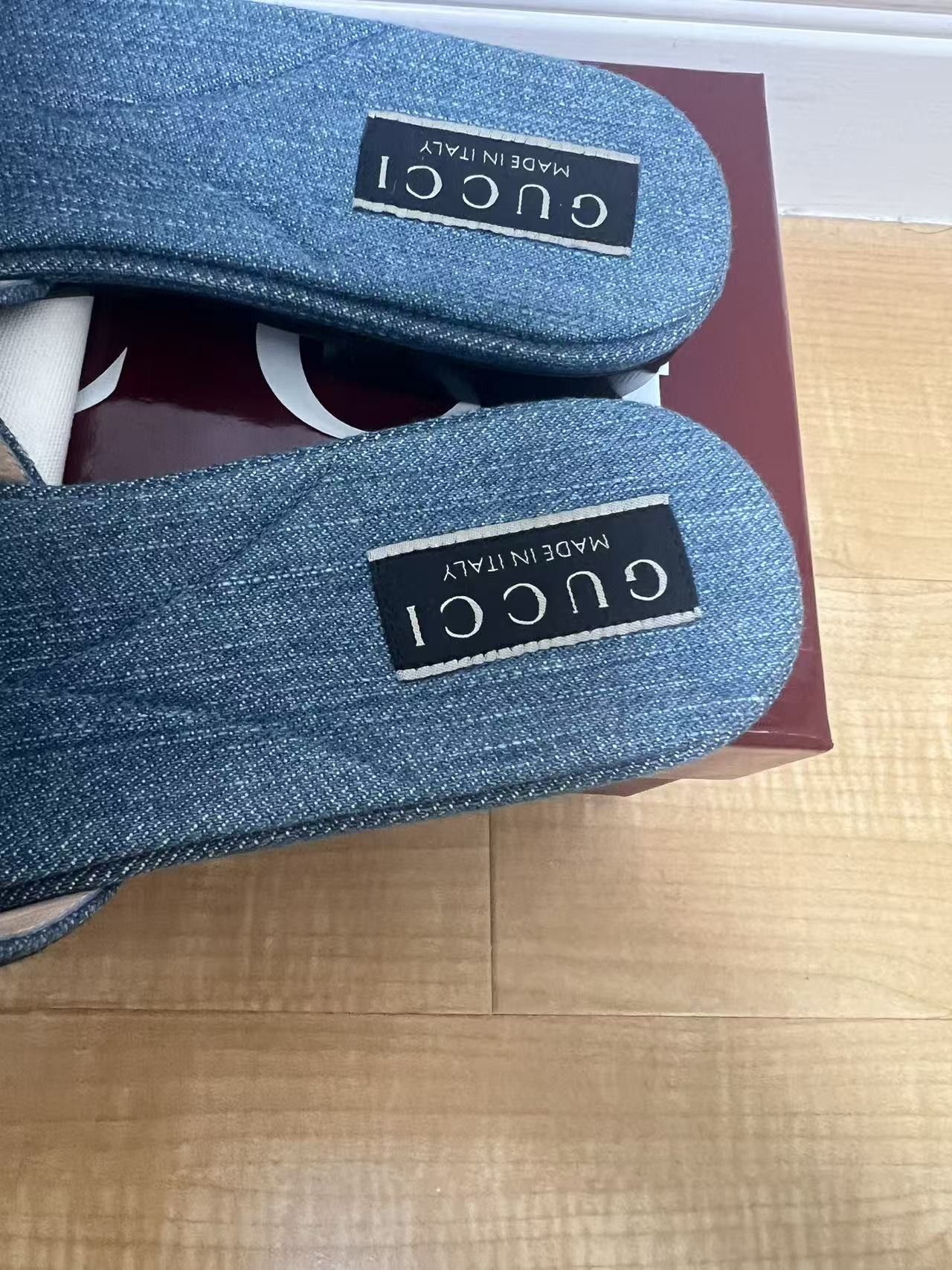 Gucci Gucci Women's Logo Denim Slide Sandals Size US 7 / IT 37 - 2 Thumbnail