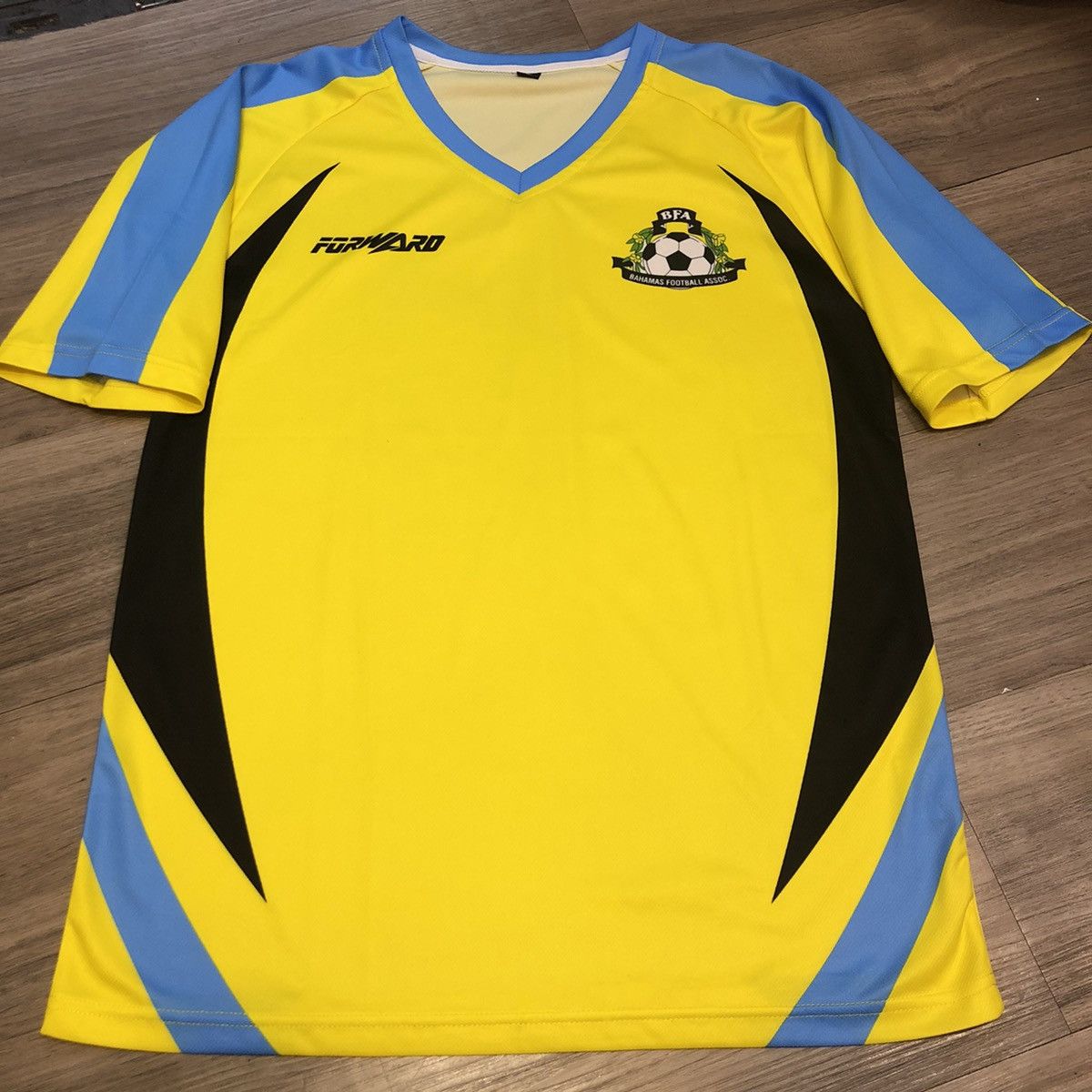 image of Bloke x Soccer Jersey Bahamas 2014 Forward Home Shirt in Yellow, Men's (Size Large)