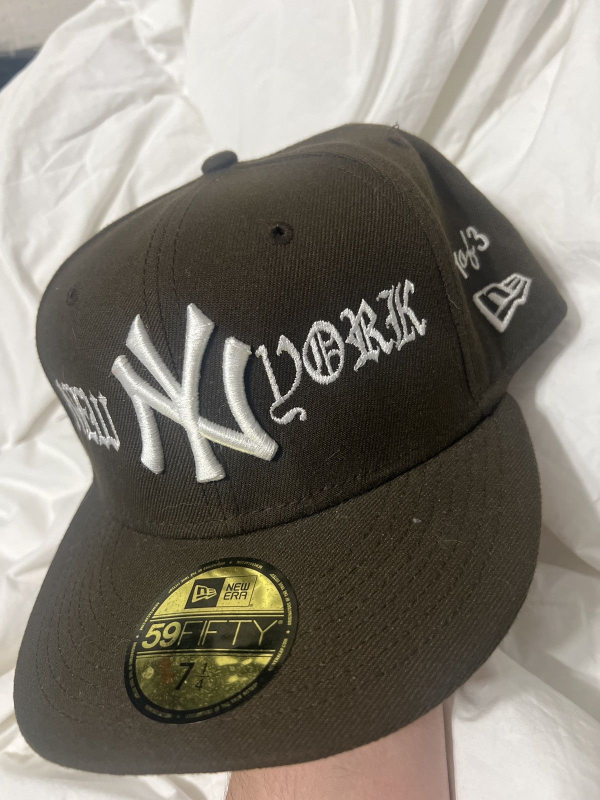 New Era Everything we do is limited New York Yankee Twin Tower Size ONE SIZE - 4 Thumbnail