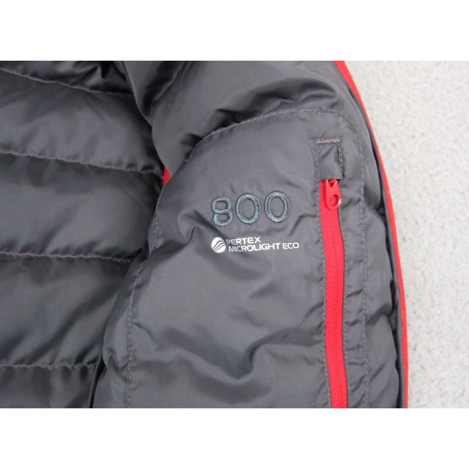 Vintage GoLite Vest Mens S Red Puffer Down Full Zip 800 Pertex Microlight Mid-Length Quilted Lightweight Rvrsbl Jacket/Coat Solid Pattern Outdoors Size US S / EU 44-46 / 1 - 5 Thumbnail