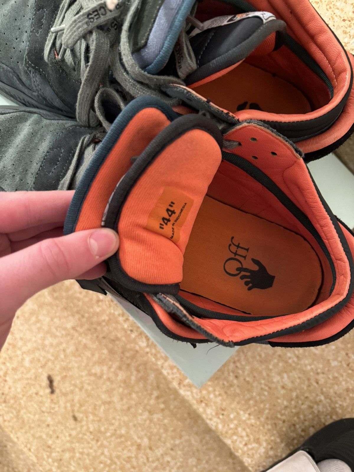 Off-White off white low court Size US 10 / EU 43 - 4 Thumbnail