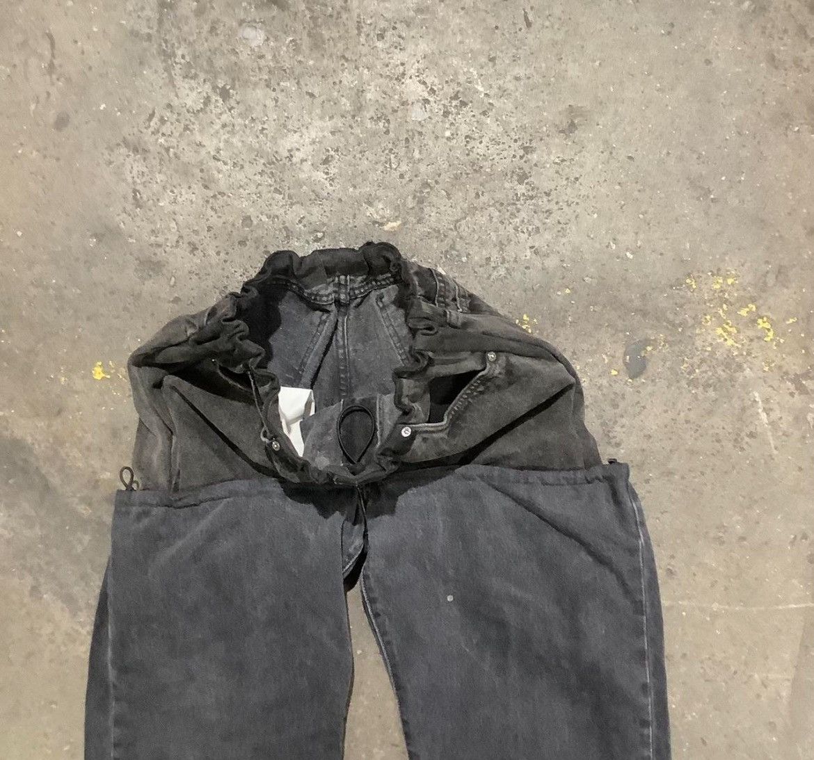 Kanye West YEEZY SEASON 9 Hybrid Cargo Denim Pants Runway Sample Size US 32 / EU 48 - 11 Thumbnail