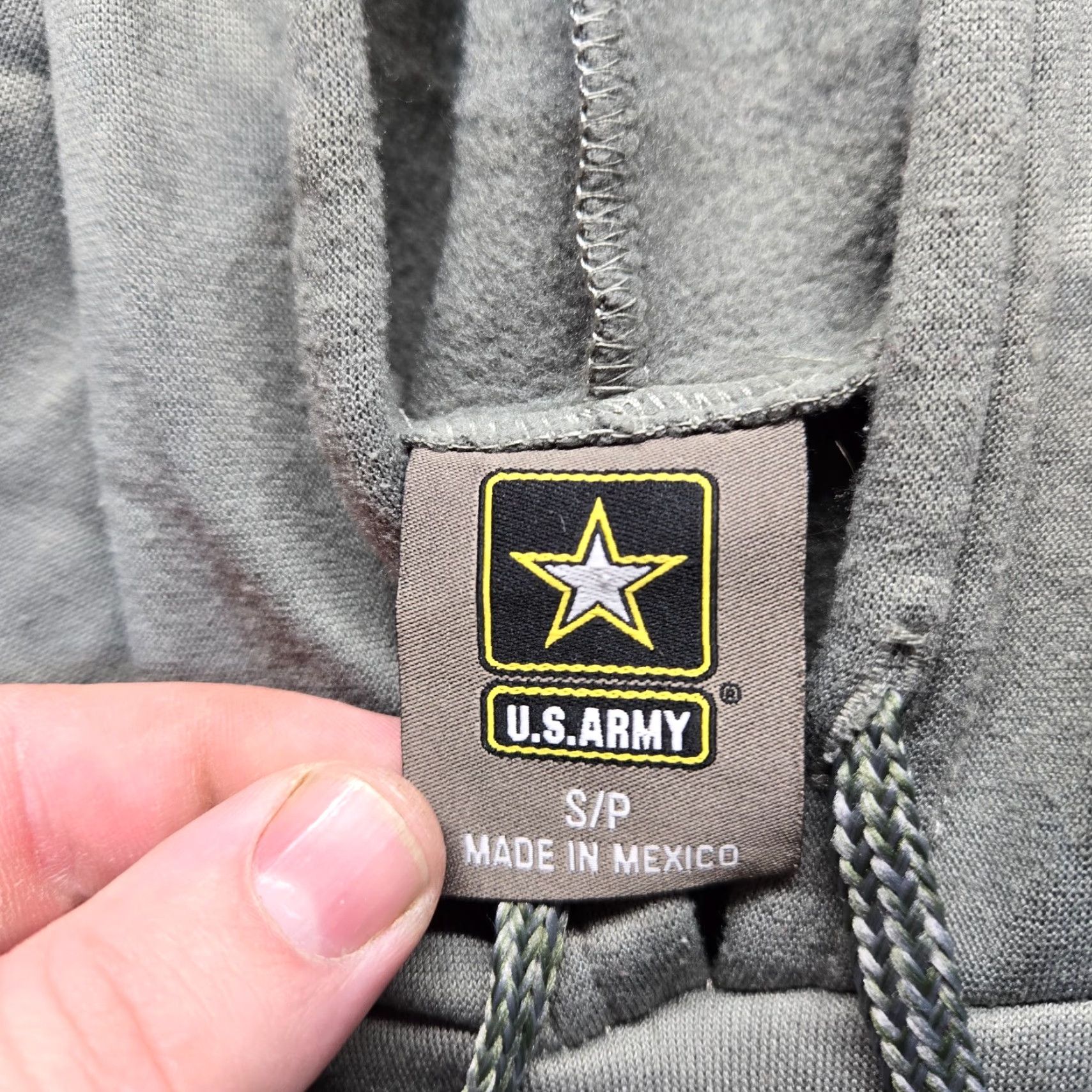 Greats US Army Hoodie Mens S Black Logo Graphic Print Pullover Unisex Adult Small Sweatshirt Geared for All Seasons Size US S / EU 44-46 / 1 - 3 Thumbnail