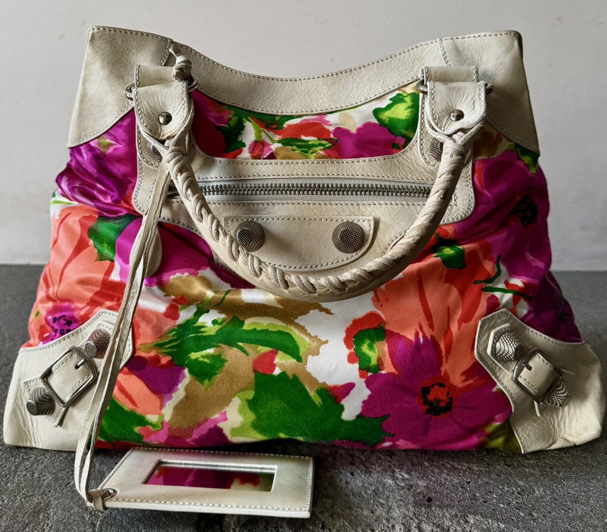 Balenciaga Balenciaga - 2000’s - Classic Motocross - Floral Satin Bag Size ONE SIZE - 7 Thumbnail