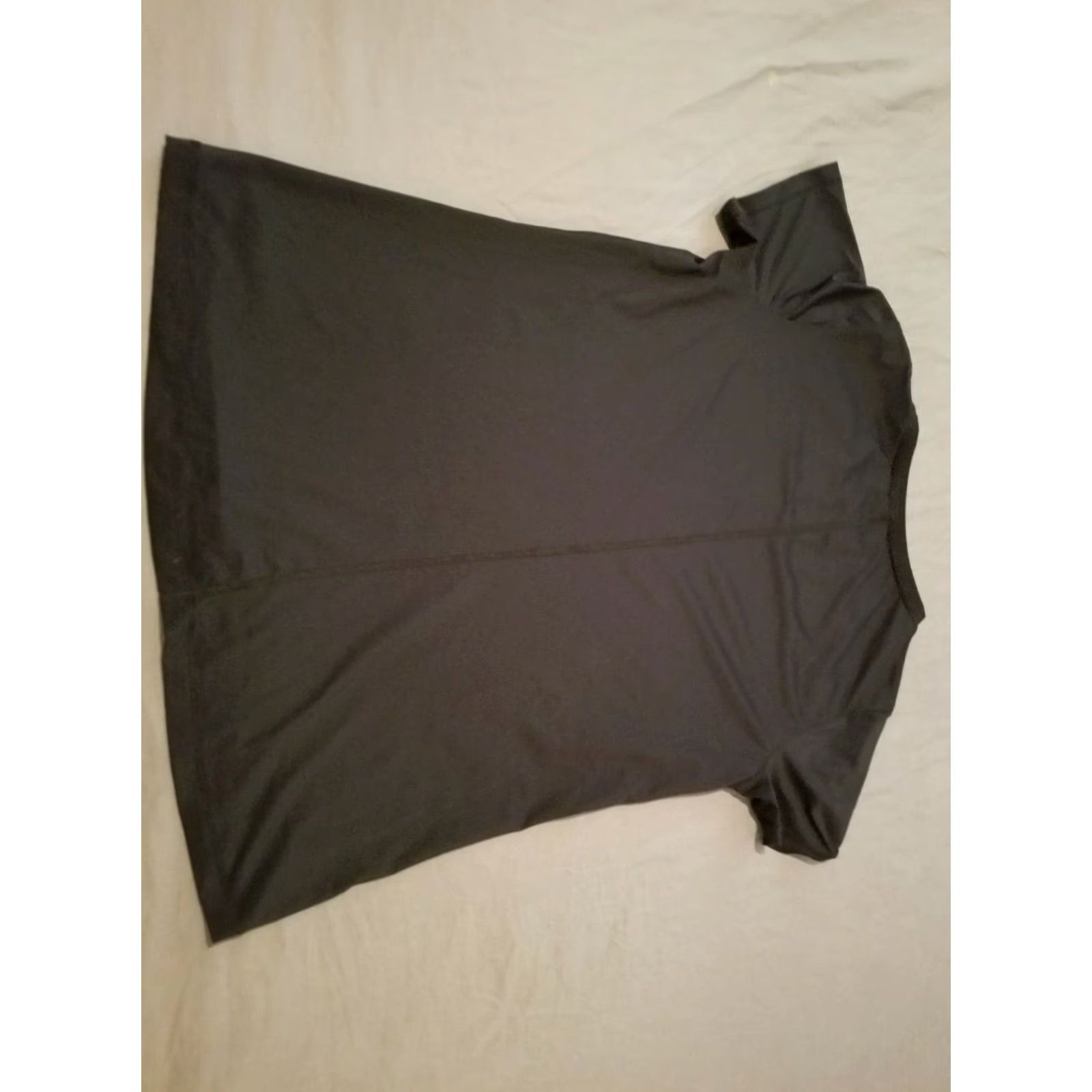 Under Armour Under Armour Shirt L Large Black Athletic Gym Workout Womens T-Shirt MS Athleticwear Size S / US 4 / IT 40 - 4 Thumbnail