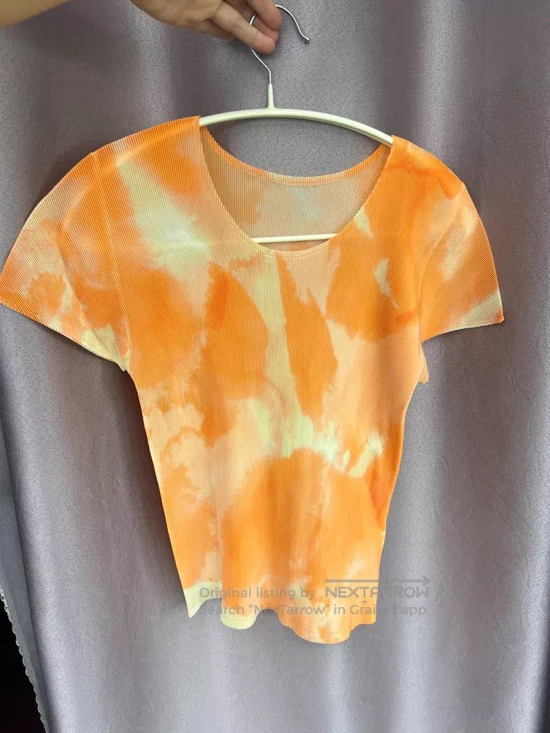 Issey Miyake Issey Miyake Orange Short-Sleeve T-Shirt Size L / US 10 / IT 46 - 1 Thumbnail