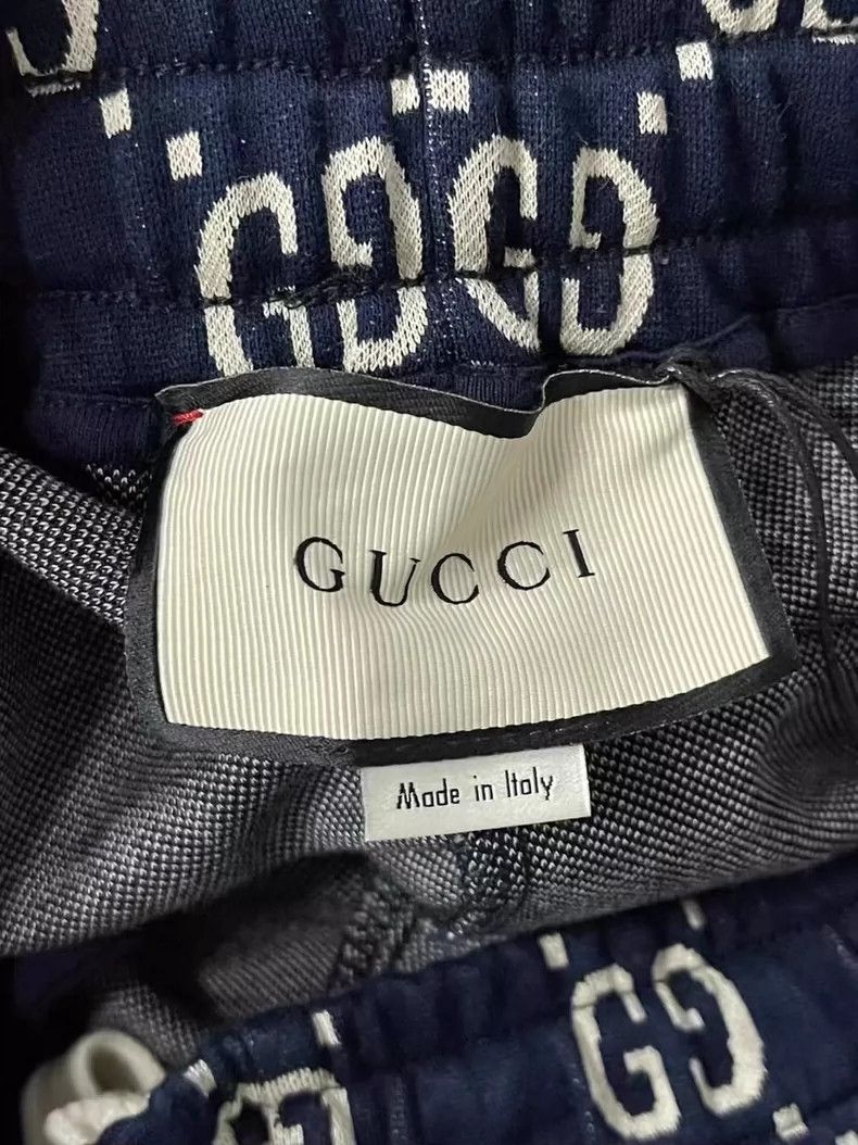Gucci Gucci SizeS Full logo trousers Size US 27 - 5 Thumbnail