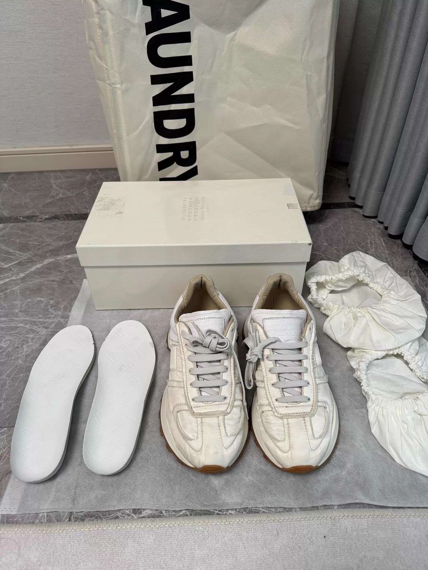 Maison Margiela Maison Margiela Replica Dad Sneaker EU 38 Size US 7.5 / IT 37.5 - 9 Thumbnail
