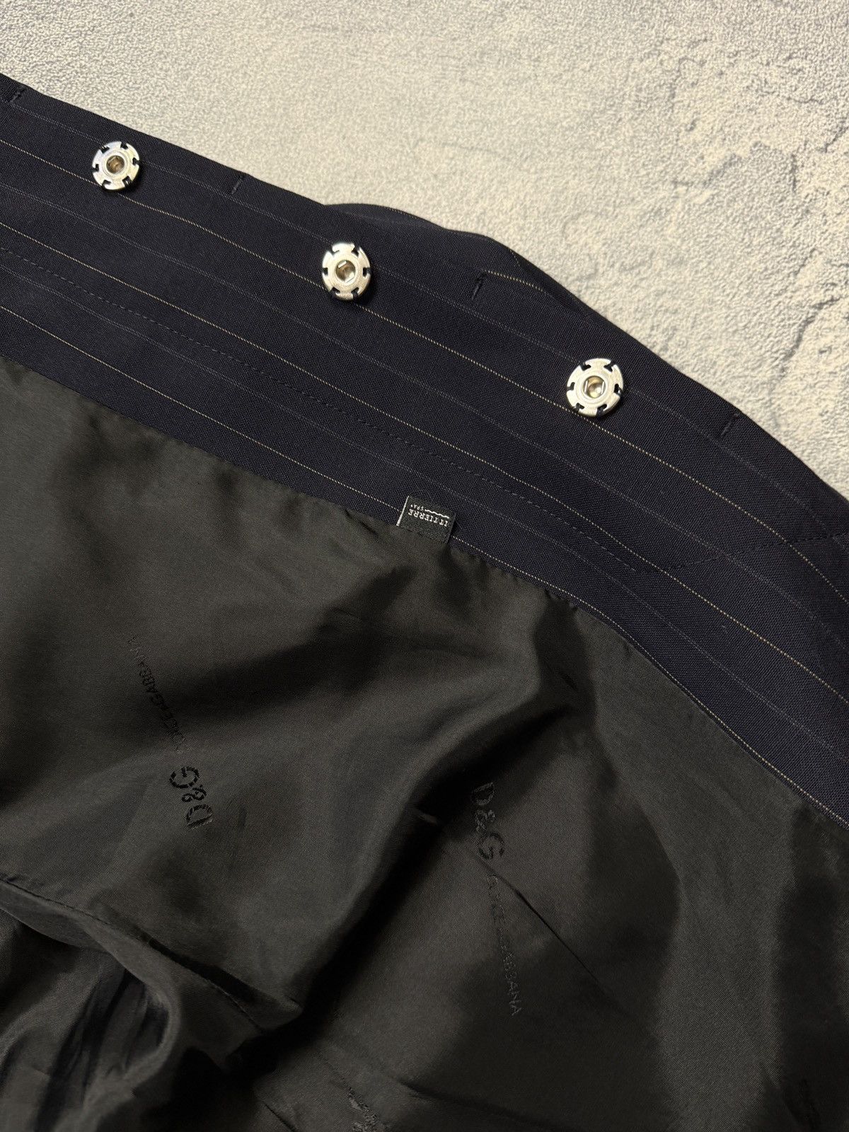 Dolce & Gabbana 32/48 R Dolce & Gabbana Suit Made Italy Size 48R - 14 Thumbnail