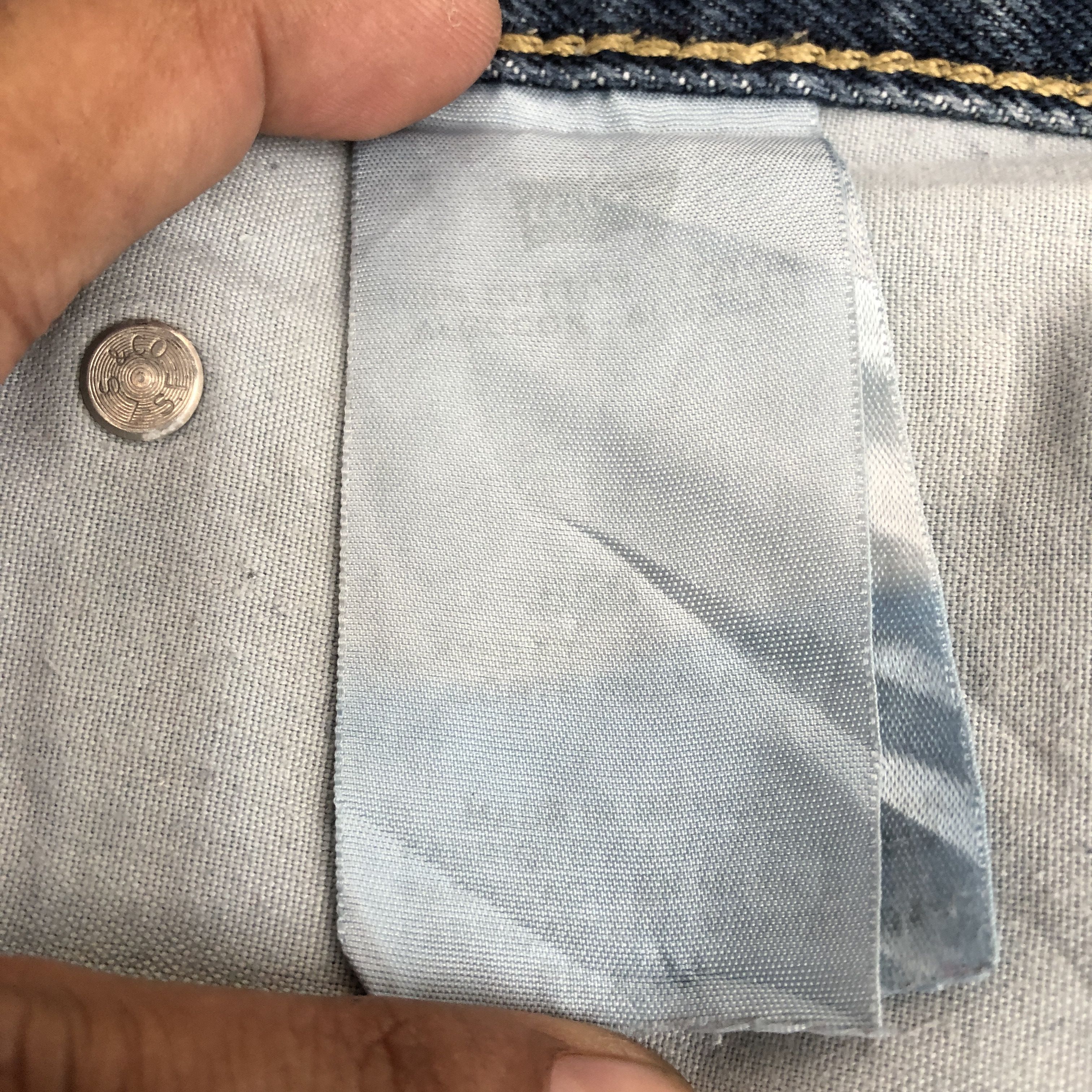 Levi's Vintage Levis Blue Washed Jeans Levi's 550 Stonewash Denim Size US 38 / EU 54 - 9 Thumbnail