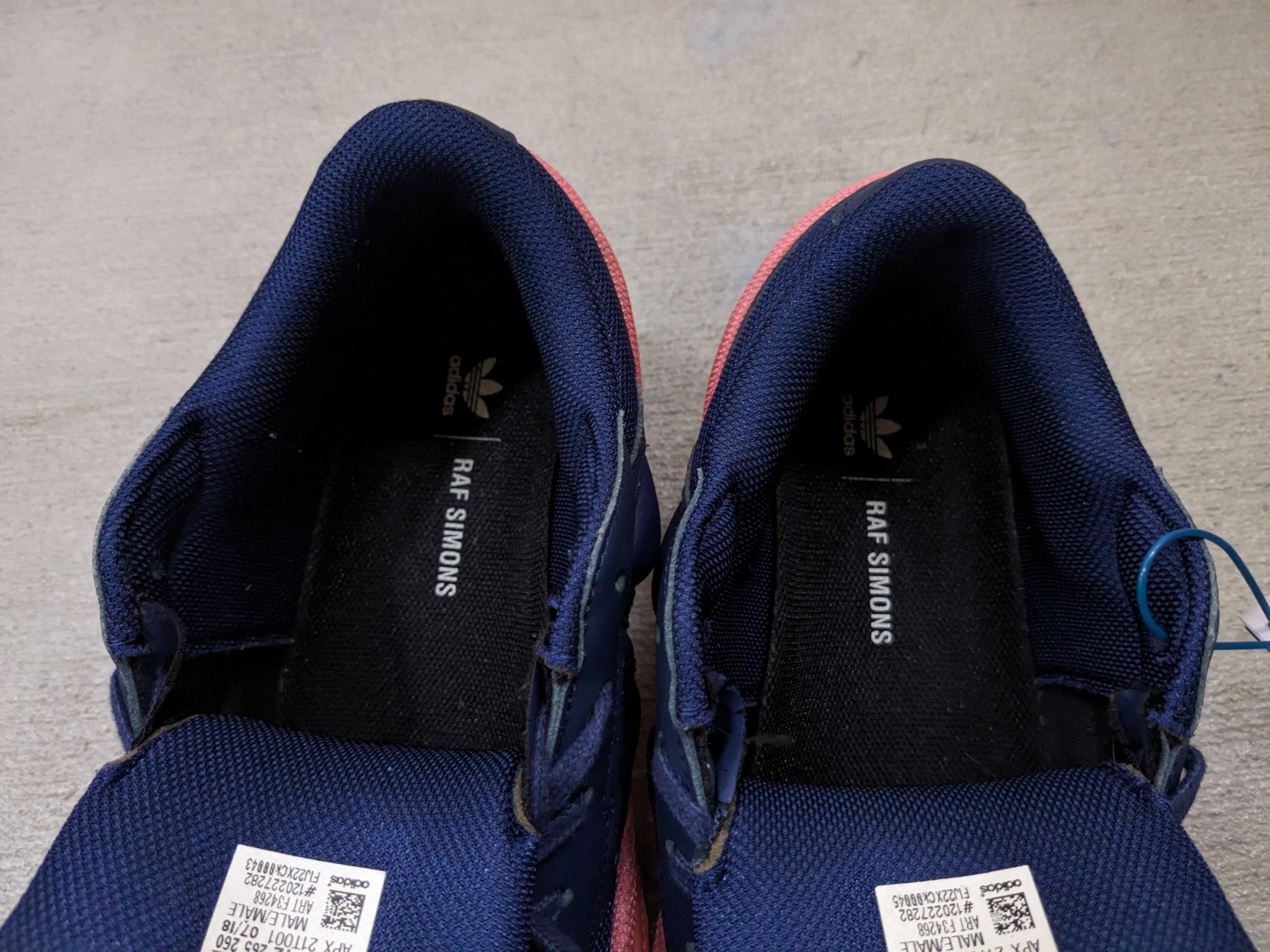 Adidas × Raf Simons Adidas Raf Simons Ozweego Size 8.5 Pink Blue F34268 Size US 8.5 / EU 41-42 - 5 Thumbnail