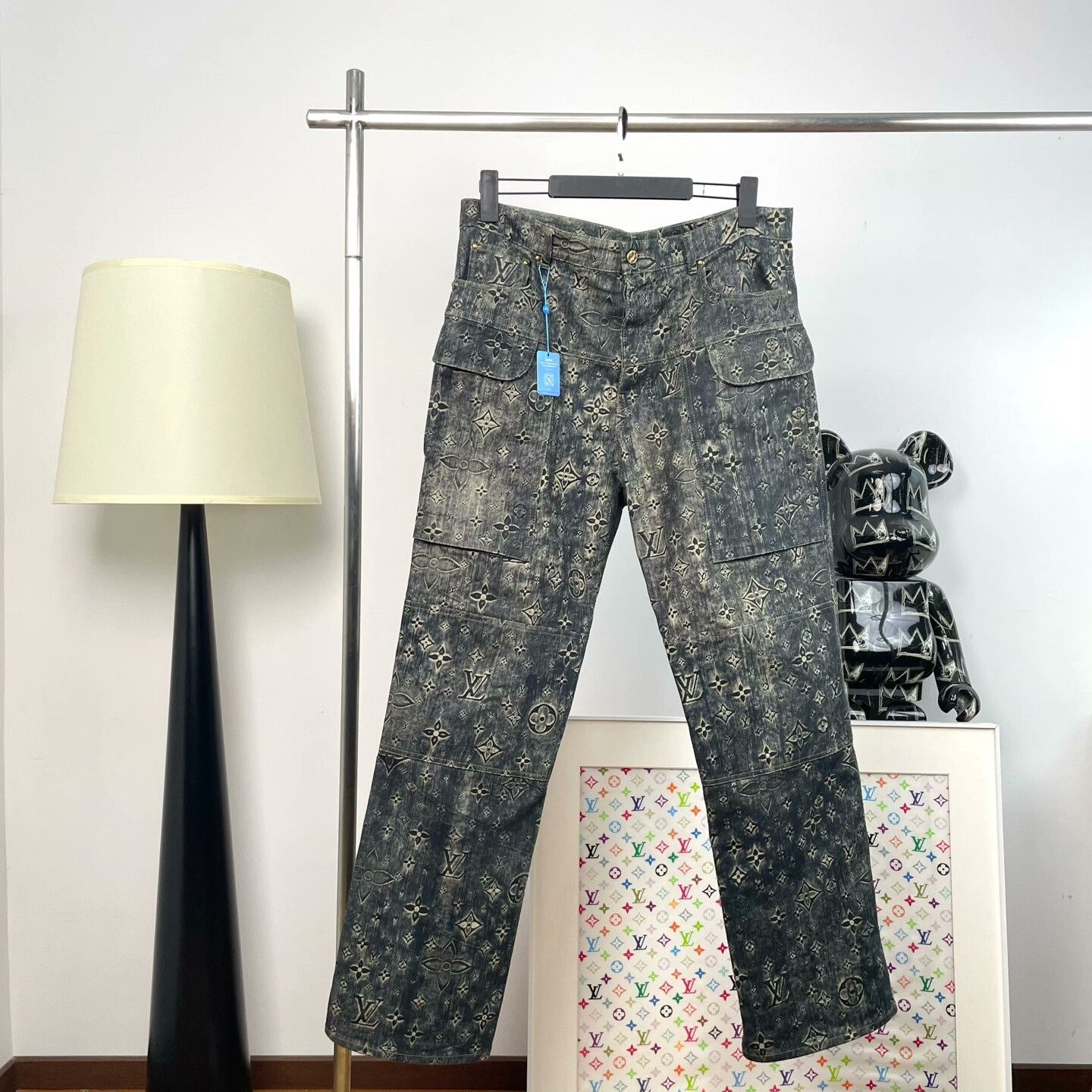 Louis Vuitton Louis Vuitton Casual Pants 38 Men Size US 38 / EU 54 - 1 Thumbnail