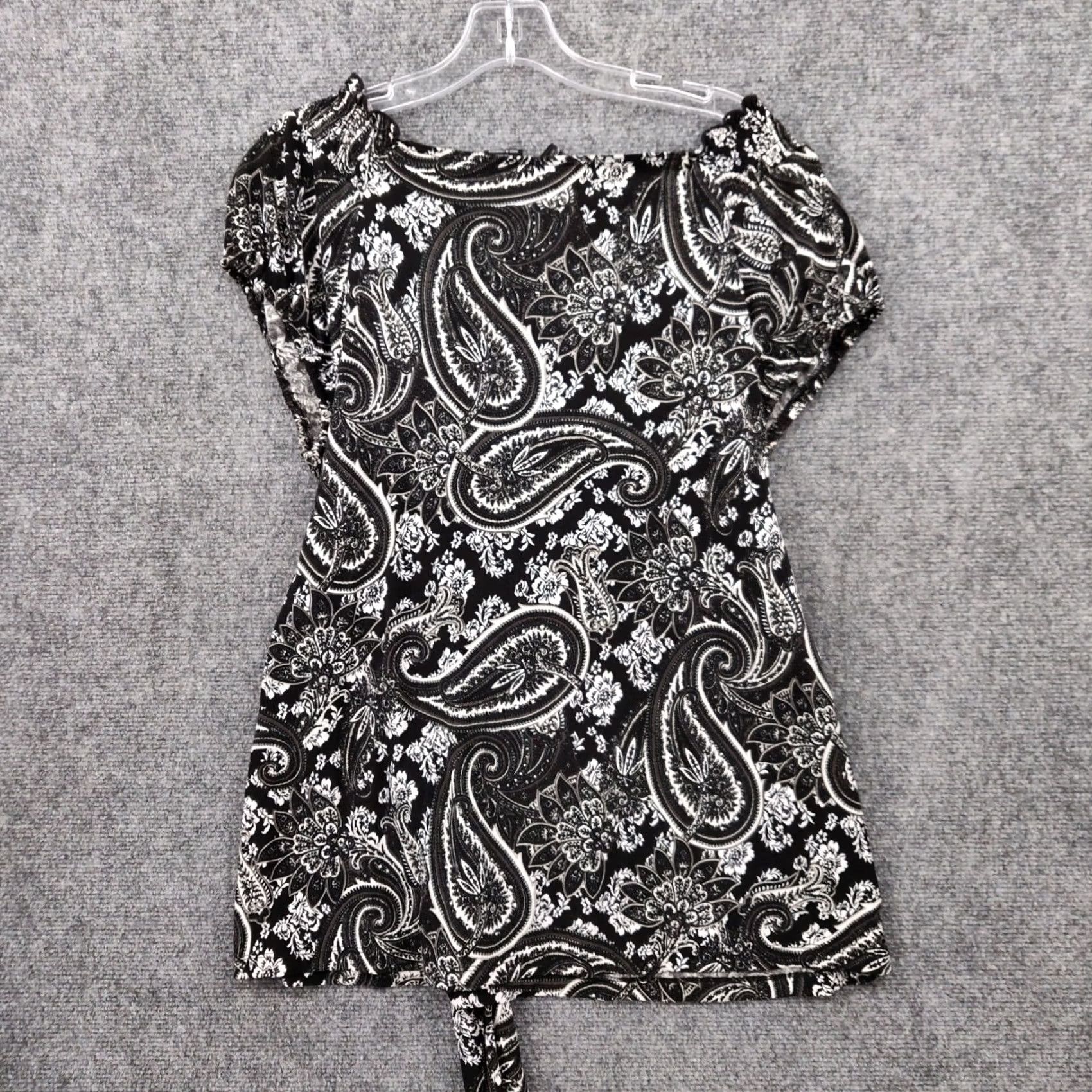 Vintage New Directions Blouse Womens Petite Black Paisley Smocked Belted Polyester Size L / US 10 / IT 46 - 2 Thumbnail