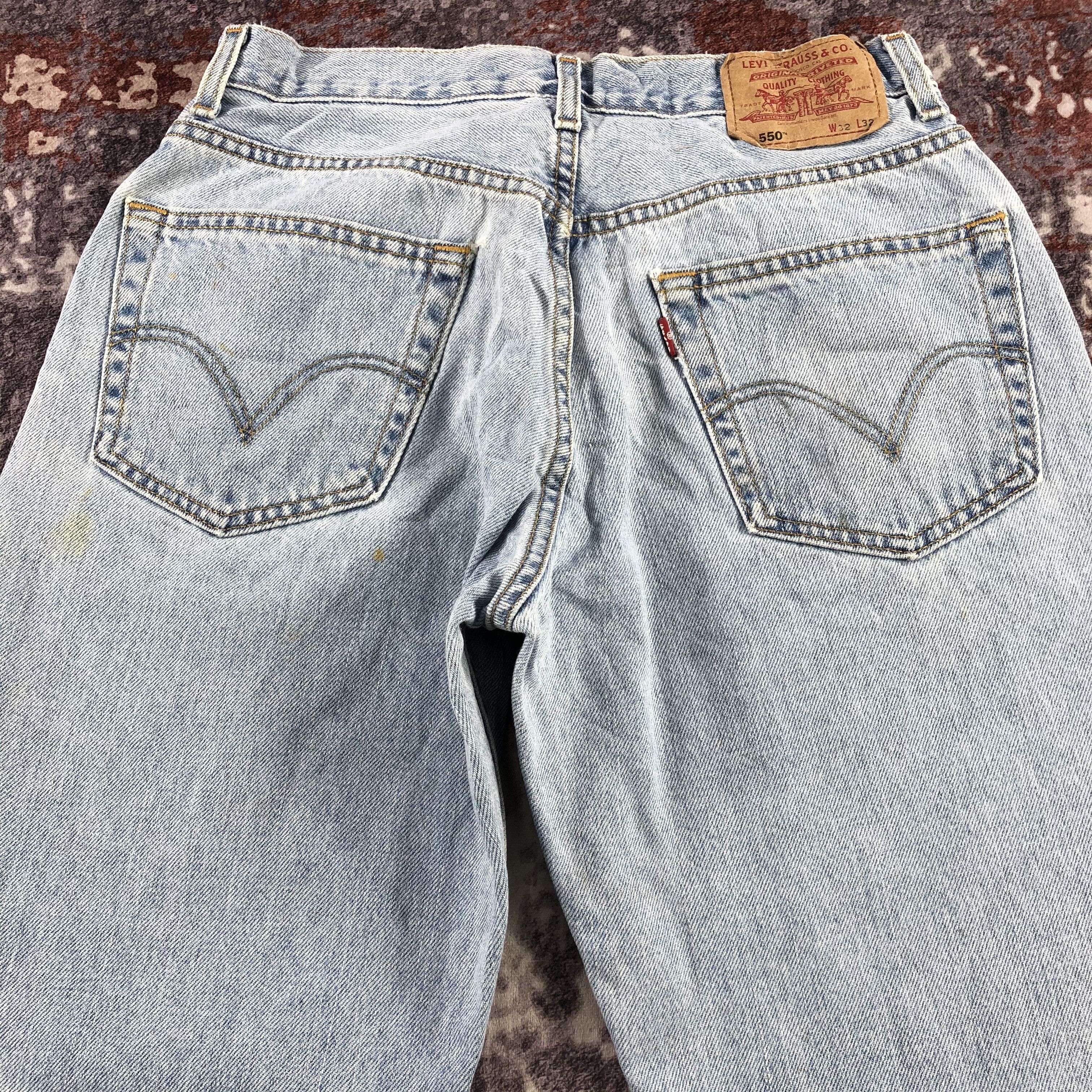 Levi's × Vintage Vintage Light Wash Levis 550 Baggy Jeans-JM3174 Size US 30 / EU 46 - 4 Thumbnail
