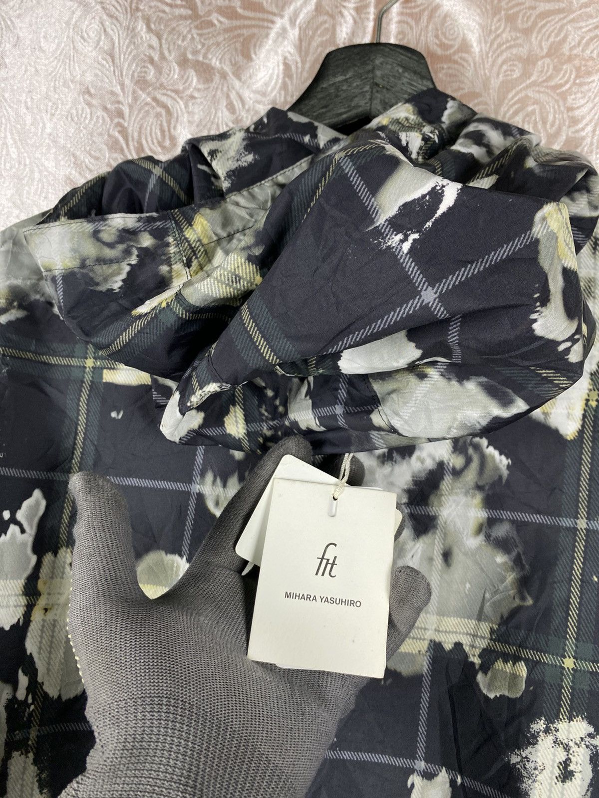 Maison MIHARA YASUHIRO Mihara Yasuhiro Abstract Plaid Hooded Jacket Designer Size US S / EU 44-46 / 1 - 7 Thumbnail