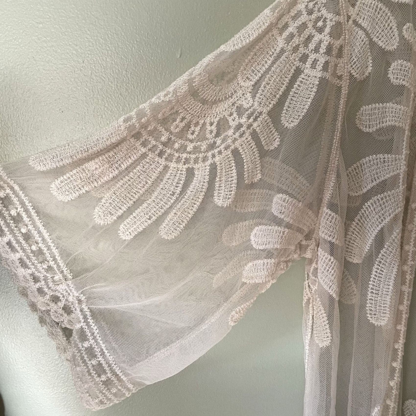 Vintage VINTAGE Rebellion Again Cream Embroidered Sheer Lace Duster Kimono M Women's Shirt? Size M / US 6-8 / IT 42-44 - 6 Thumbnail