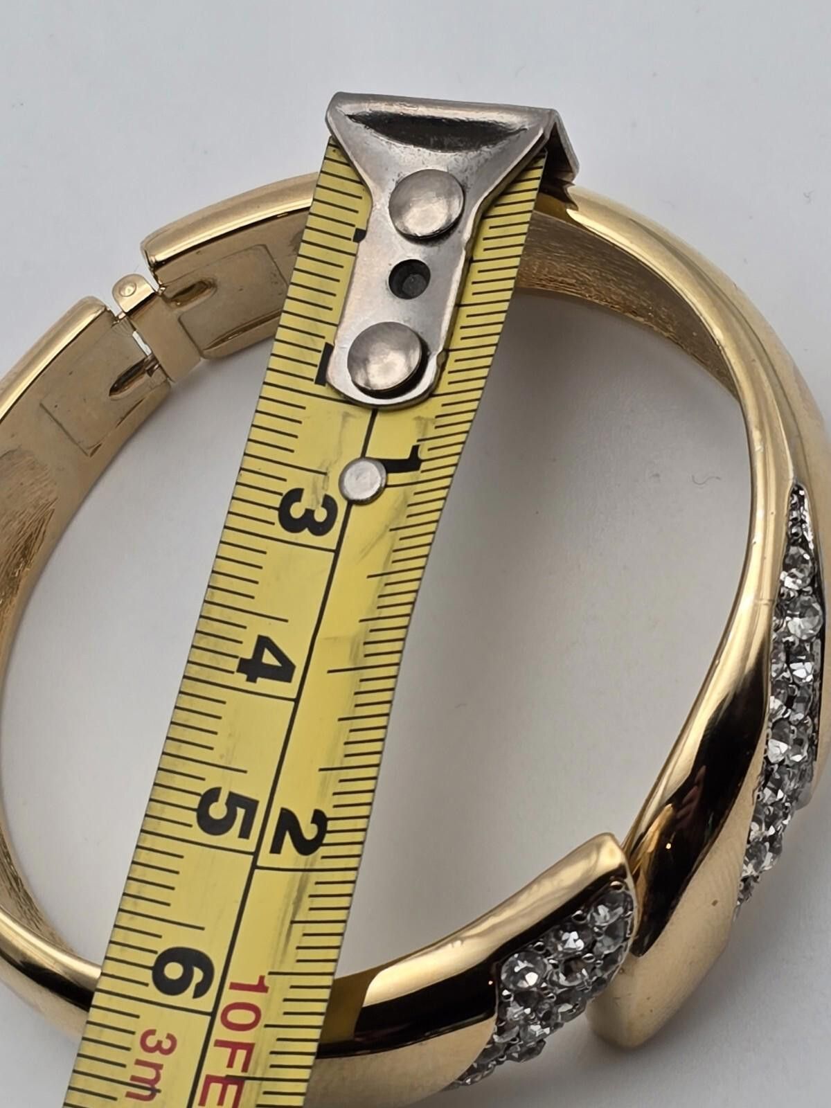 Other Vintage Trifari Gold-Tone Rhinestone Cuff Bracelet Size ONE SIZE - 5 Thumbnail