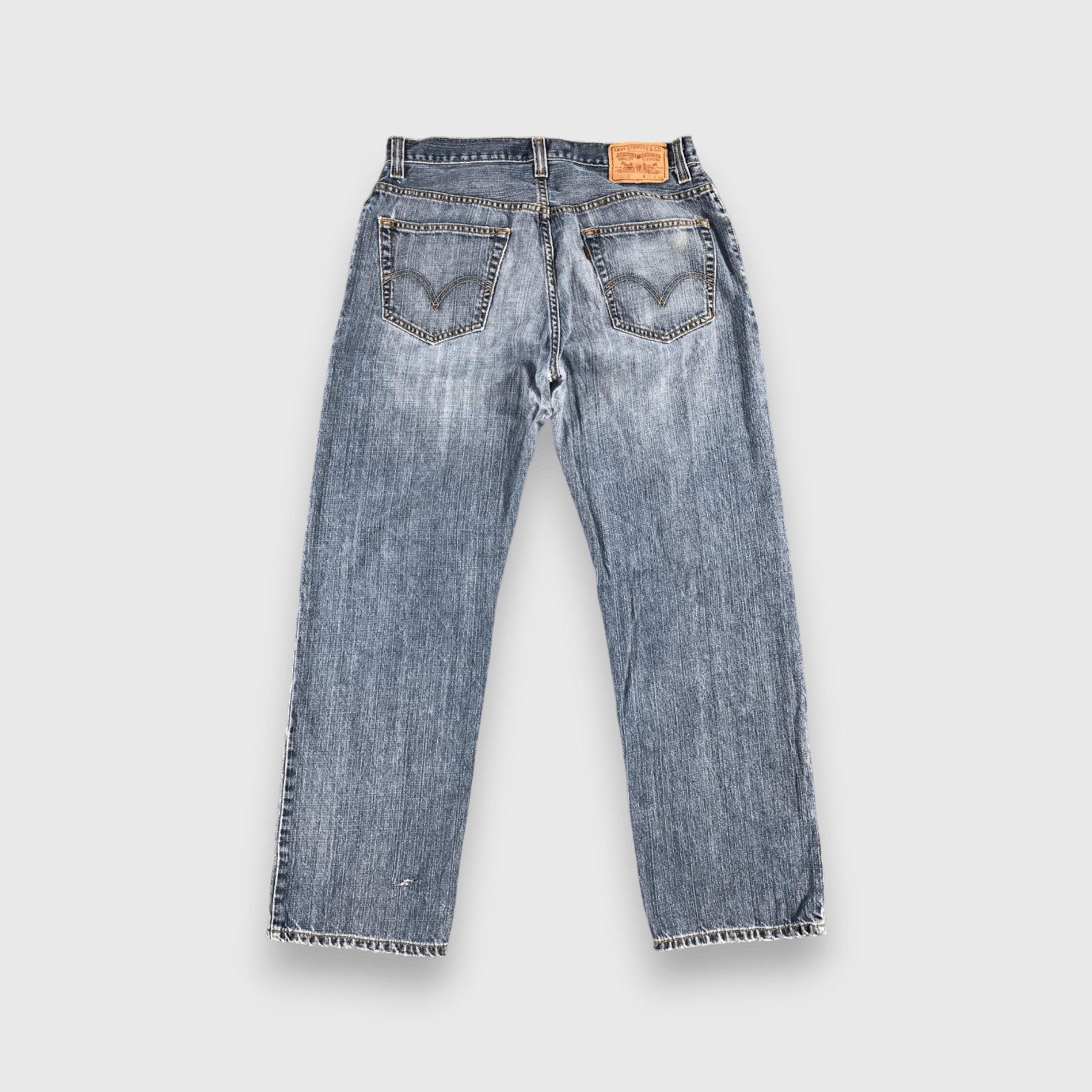 Levi's Blue Wash Vintage Levis 559 Jeans-J1188 Size US 33 - 2 Thumbnail