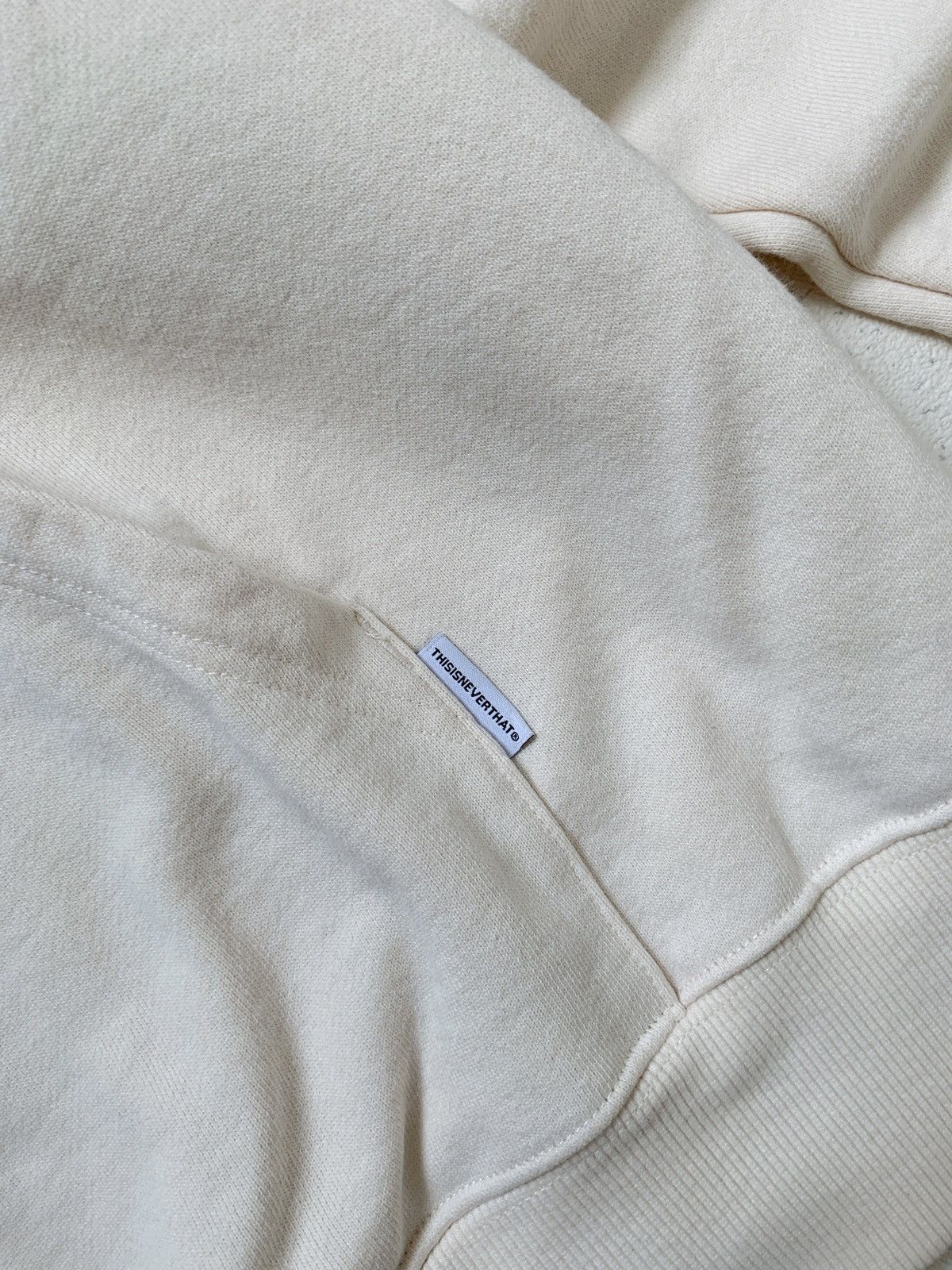 thisisneverthat Thisisneverthat T-Logo Popover Hoodie Size US L / EU 52-54 / 3 - 5 Thumbnail