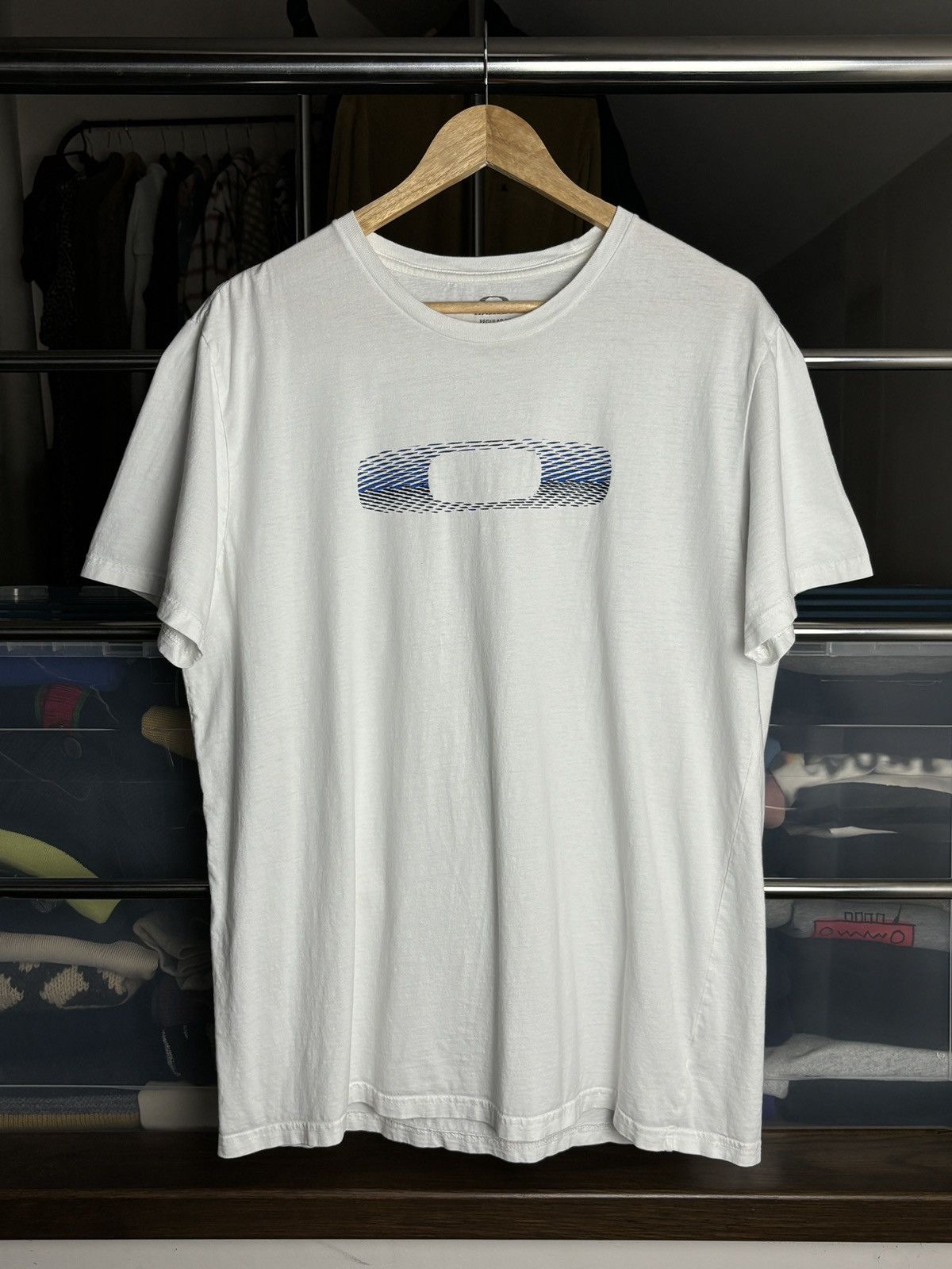 Oakley Oakley Vintage Center Big Logo Tee Size US XL / EU 56 / 4 - 1 Thumbnail