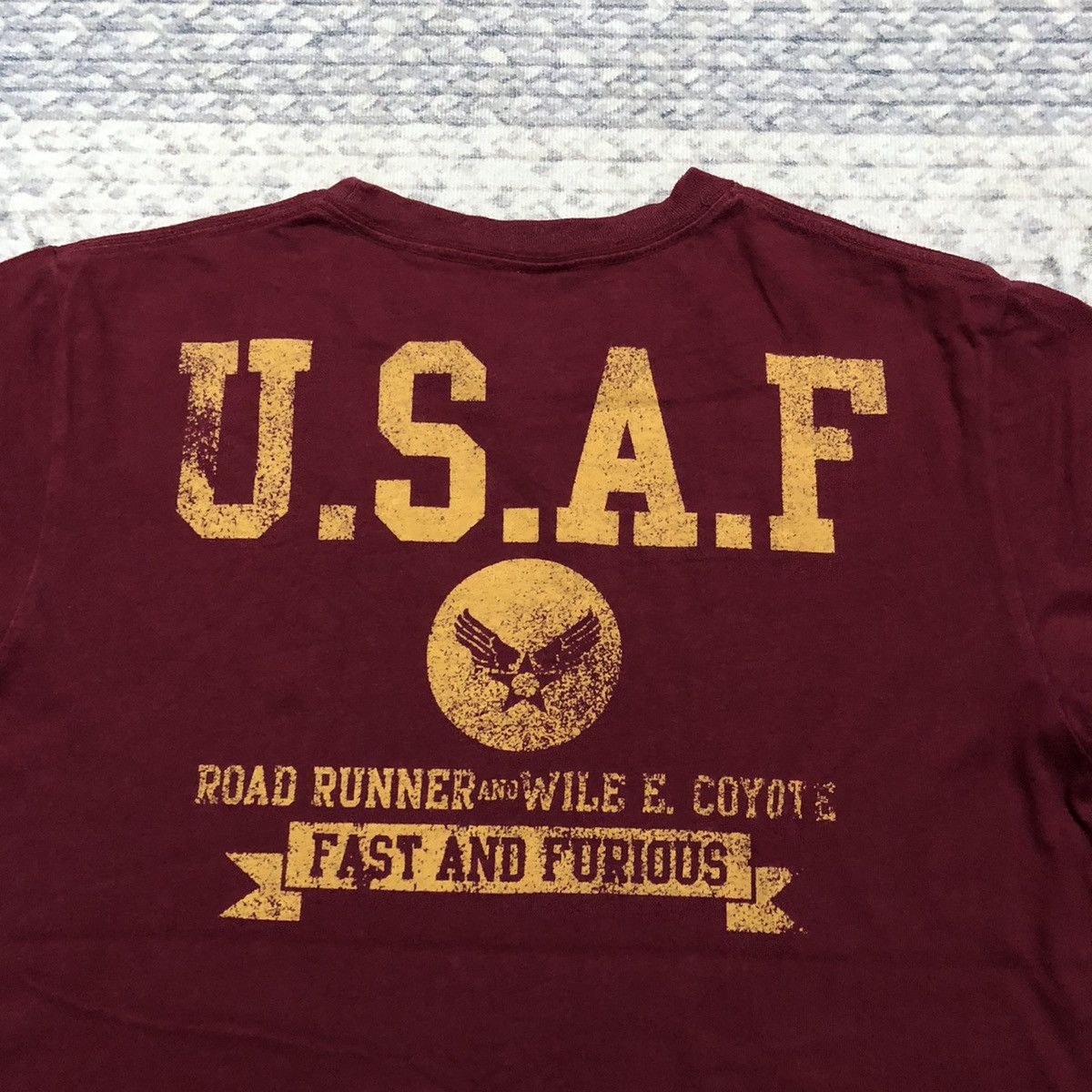 Cartoon Network × Disney × Vintage Rare Vintage Road Runner & Wile Coyote US Airforce Tees Size US S / EU 44-46 / 1 - 7 Thumbnail