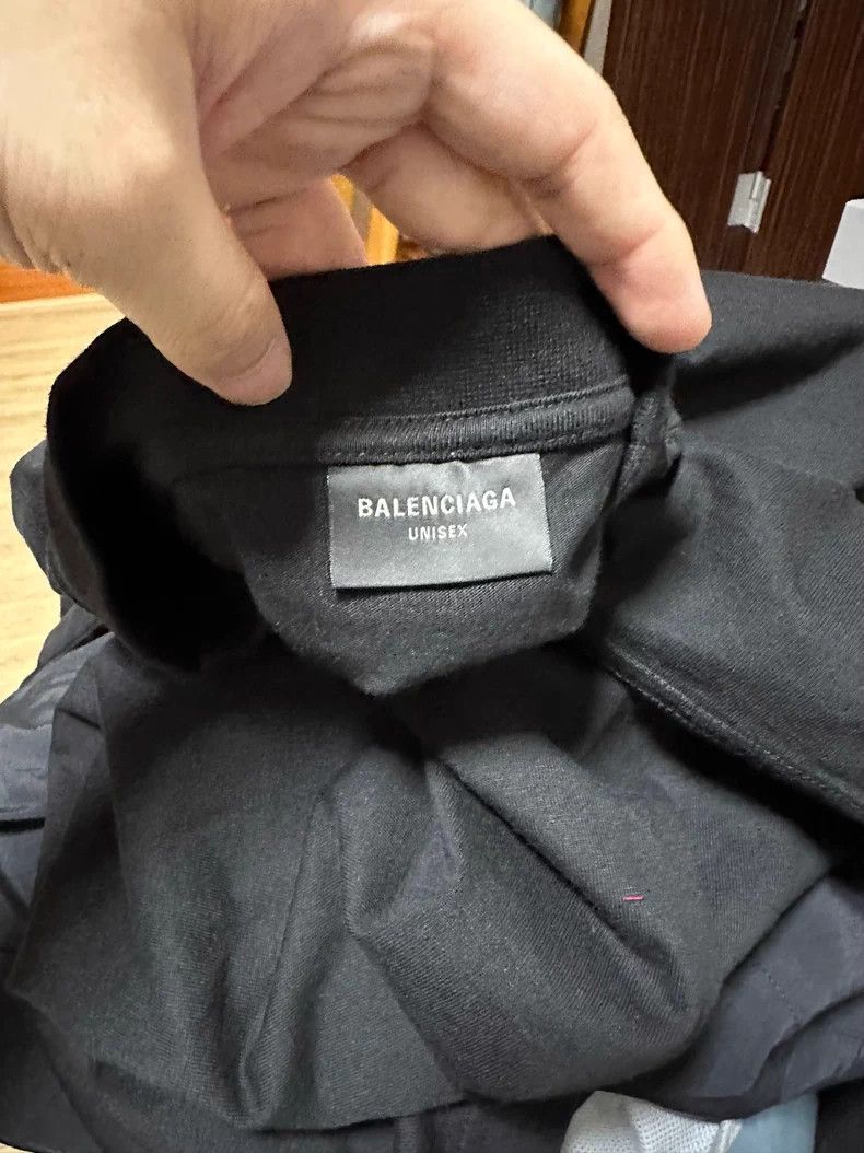 Balenciaga Balenciaga Double Layer Stacked Logo Long Sleeve T-Shirt Size US S / EU 44-46 / 1 - 5 Thumbnail