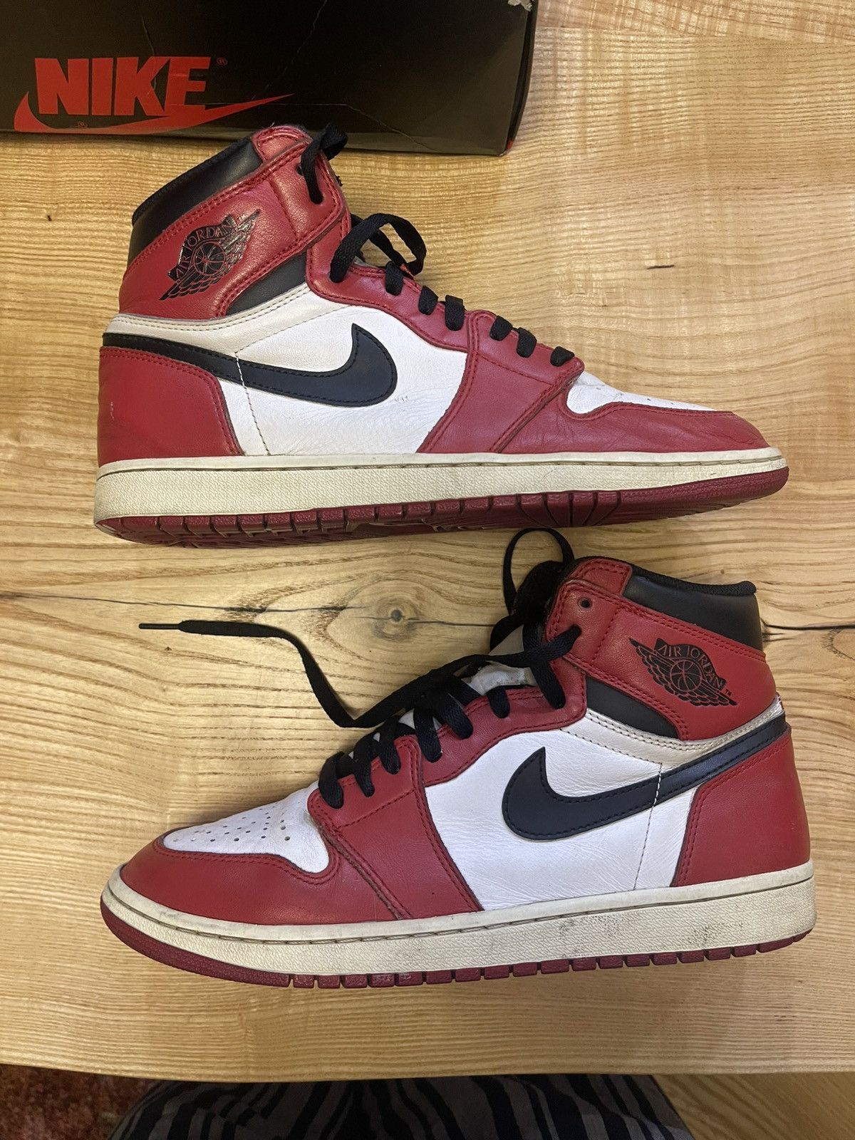 Nike Air Jordan 1 Chicago 2015 size 11