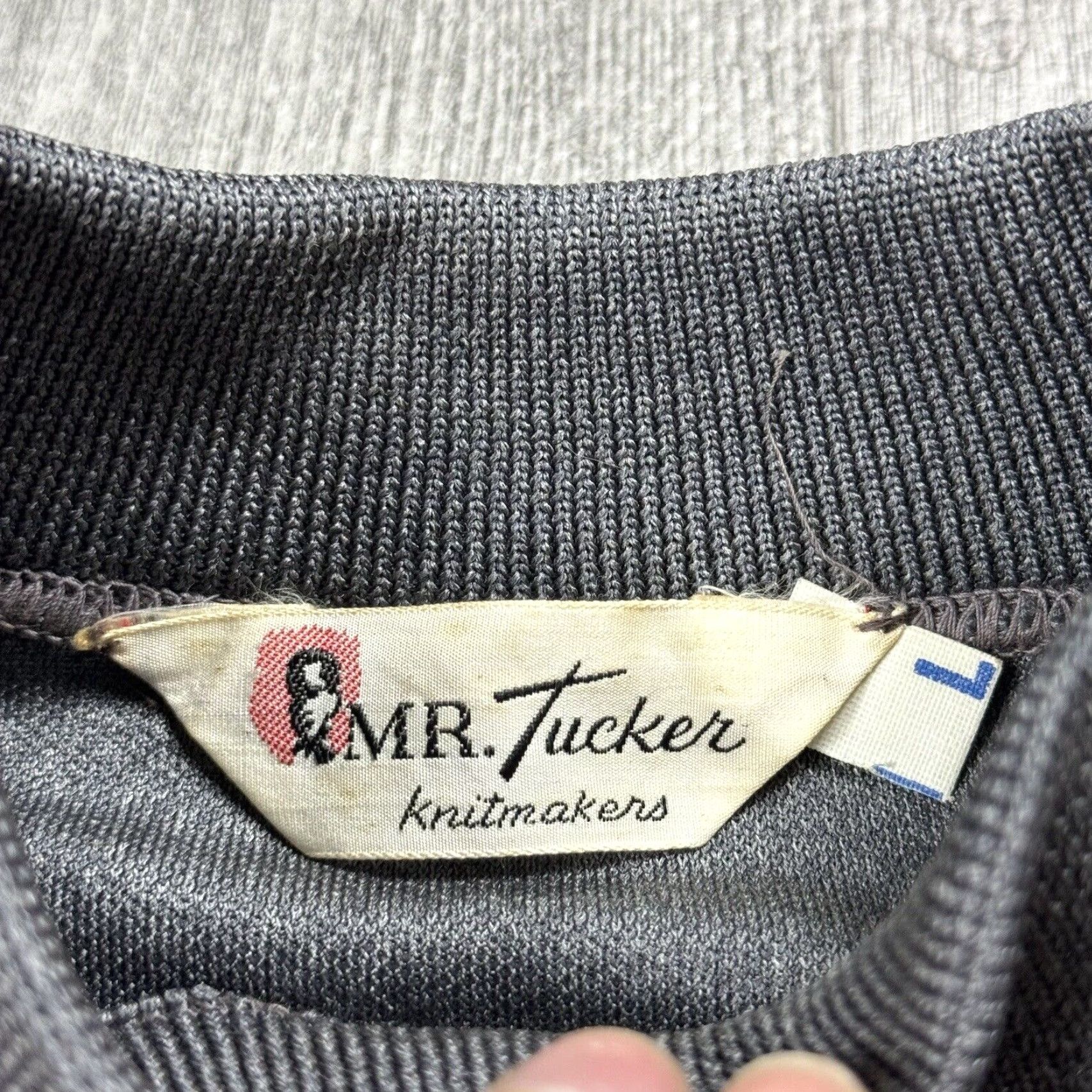 Vintage VINTAGE MR. TUCKER SHORT SLEEVE POLO SWEATER 1960s DISCO CLUBWEAR GRAY KNIT XL MENS Size US XL / EU 56 / 4 - 4 Thumbnail