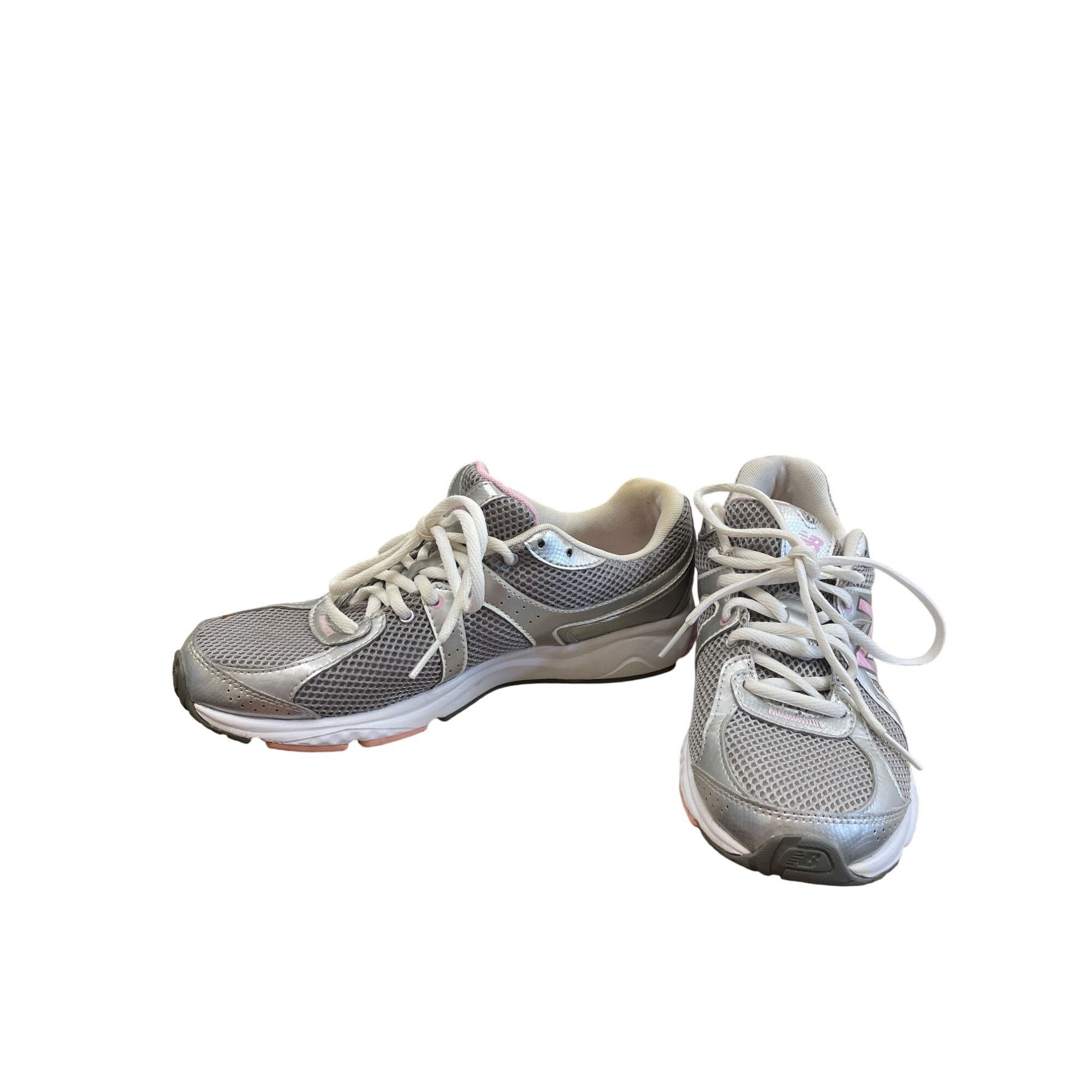 New Balance New Balance 665 Womens Gray Pink Sneakers Size 8.5 SKU 8536 Size US 8.5 / IT 38.5 - 2 Thumbnail
