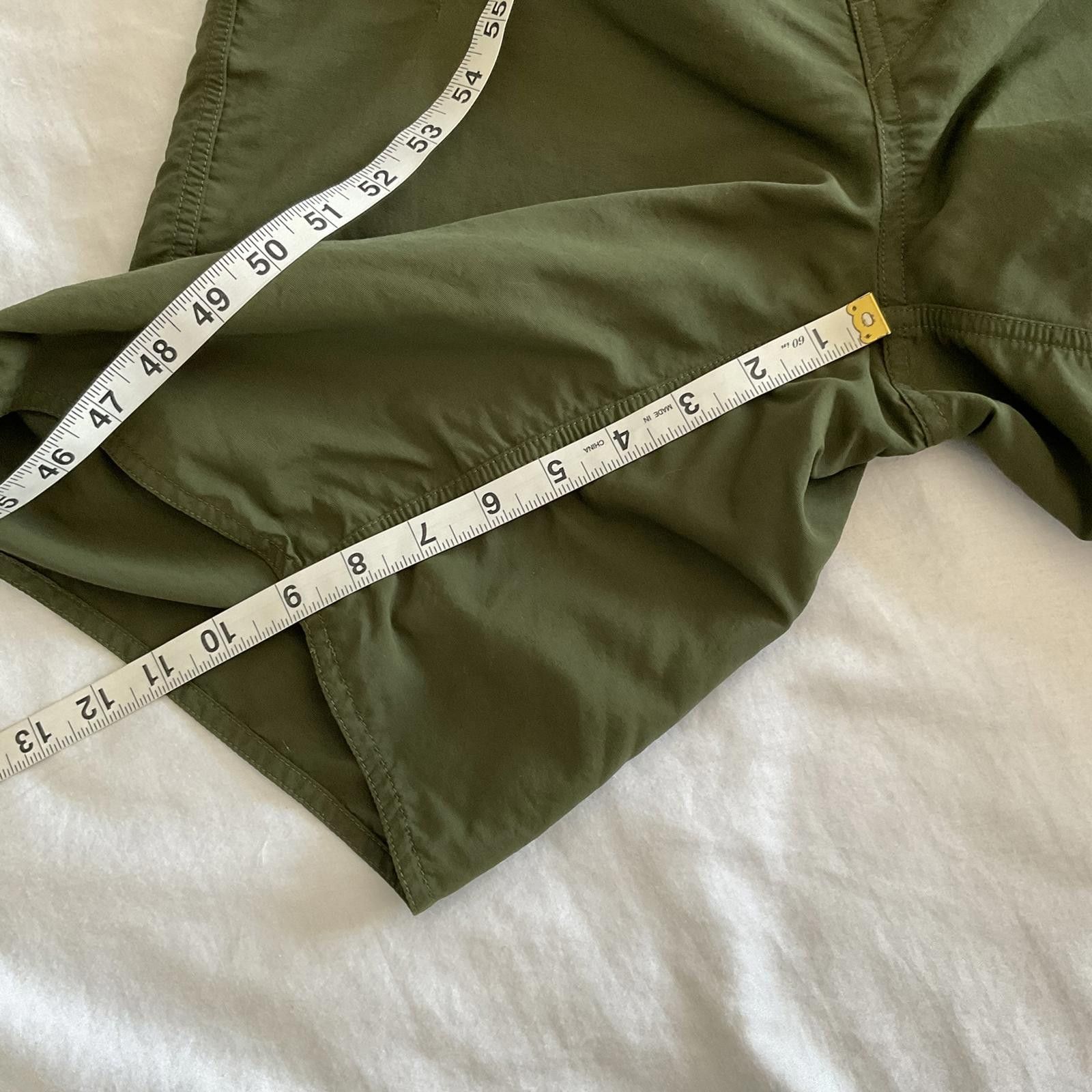 Patagonia patagonia y2k wave farer green mens 30 baggy board shorts Size US 30 / EU 46 - 6 Thumbnail