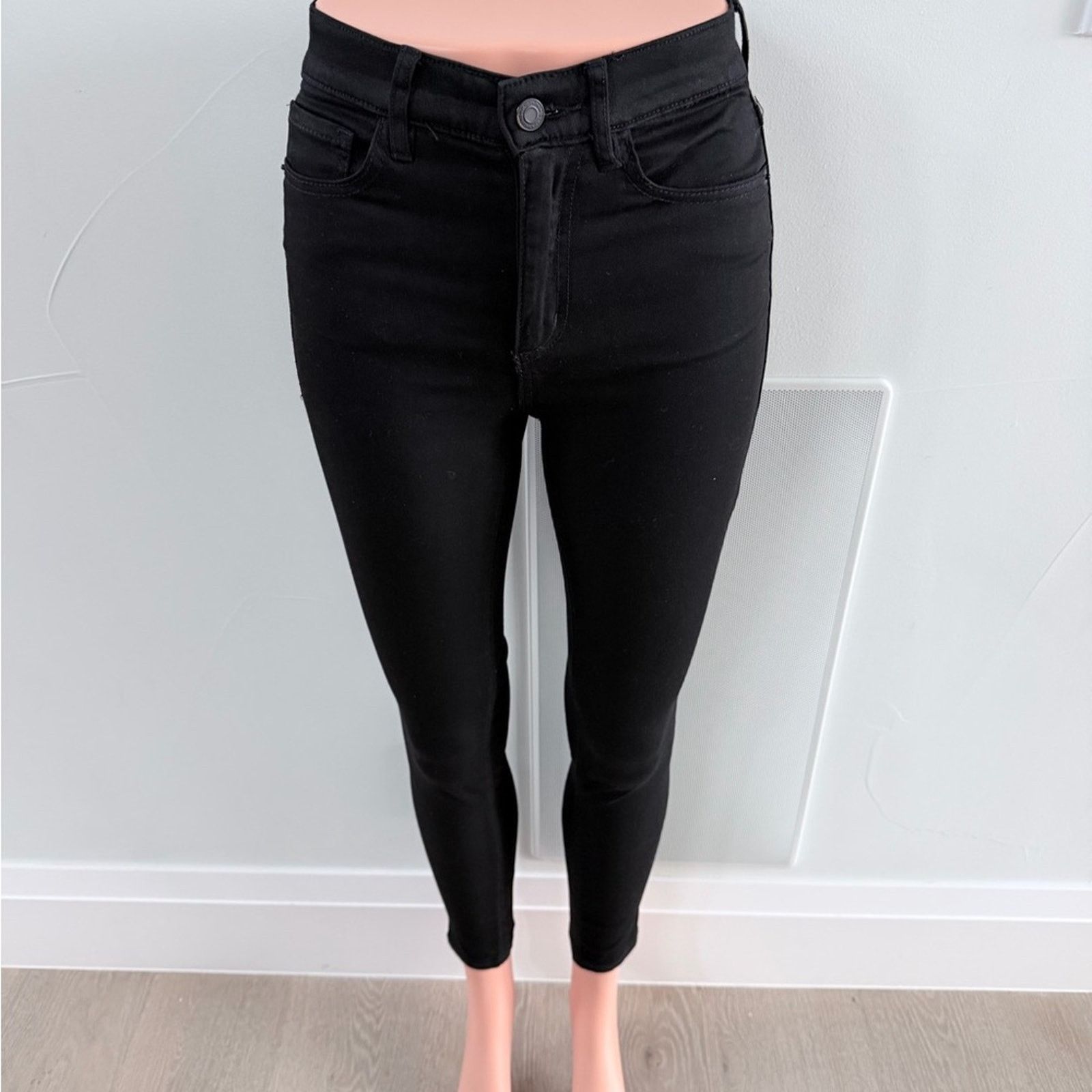 Other New Y2K Classic Black High Rise Skinny Pants. Size 24 Size 24" / US 00 / IT 34 - 1 Thumbnail
