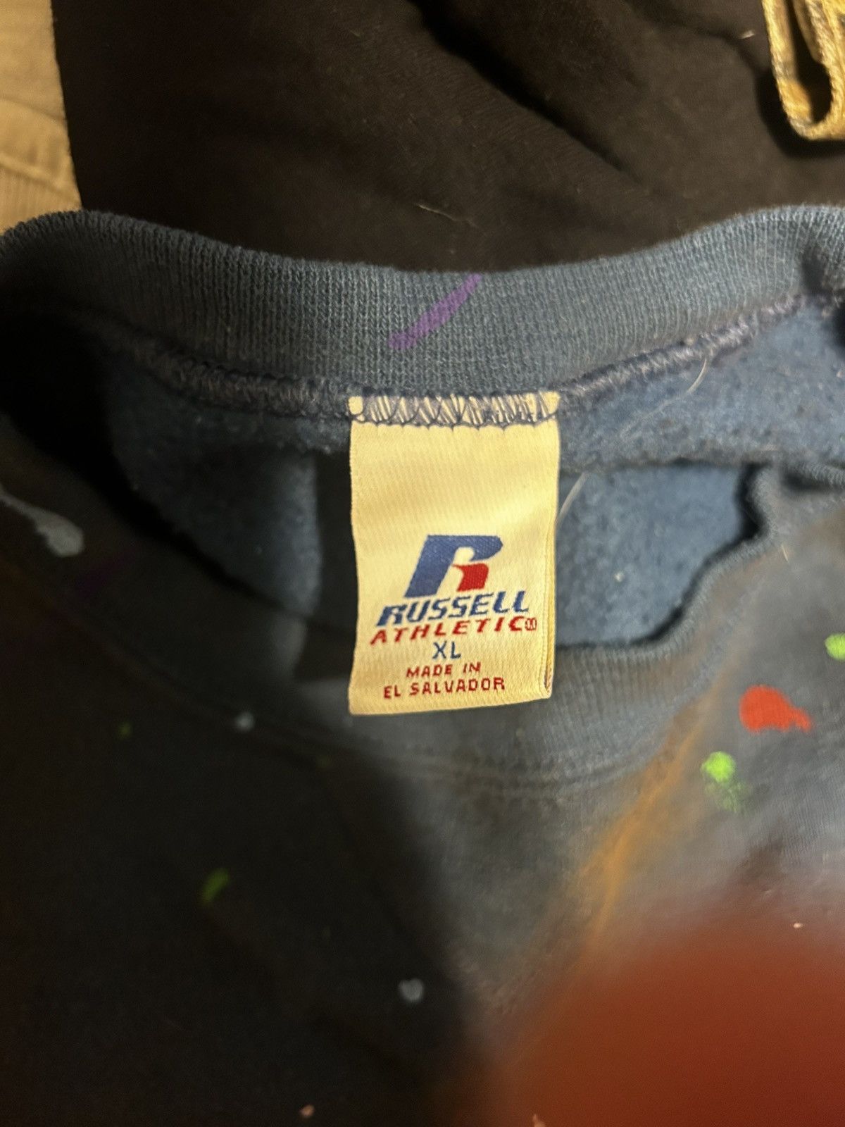 Russell Athletic × Vintage Vintage Russell Athletic Paint Splatter Sweatshirt Size US XL / EU 56 / 4 - 4 Thumbnail