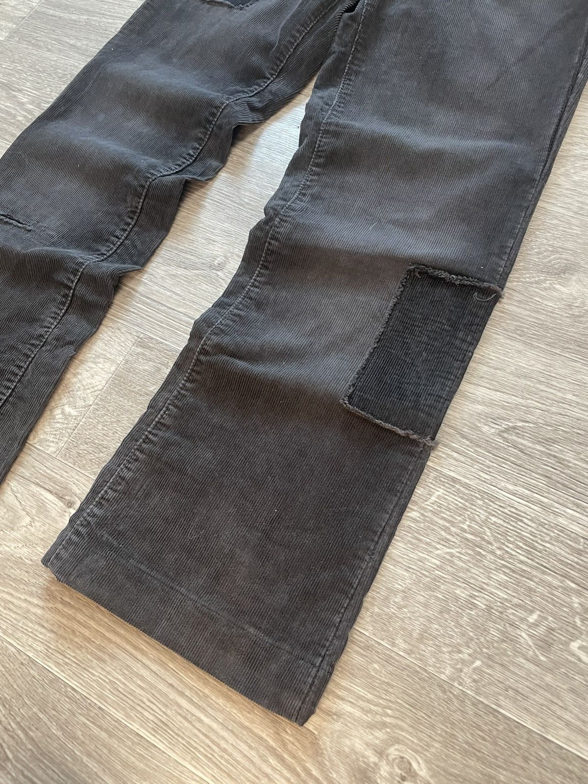 Levi's 29/34 Vintage Levis Black Corduroy Velvet Patchwork Pants Size 29" - 6 Thumbnail