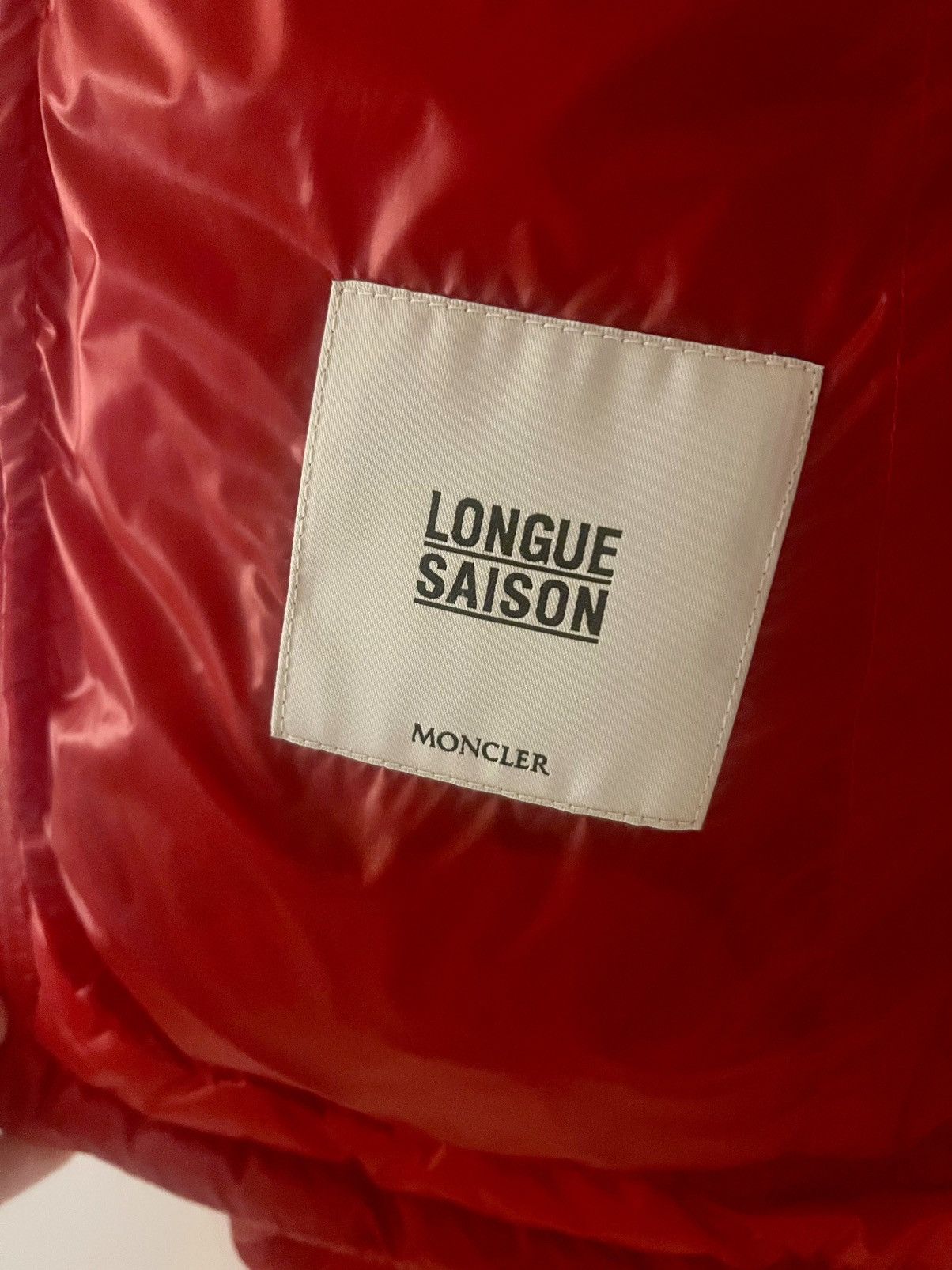 Moncler Brand new / Never worn Moncler Acorus in Parade Red Size US S / EU 44-46 / 1 - 8 Thumbnail