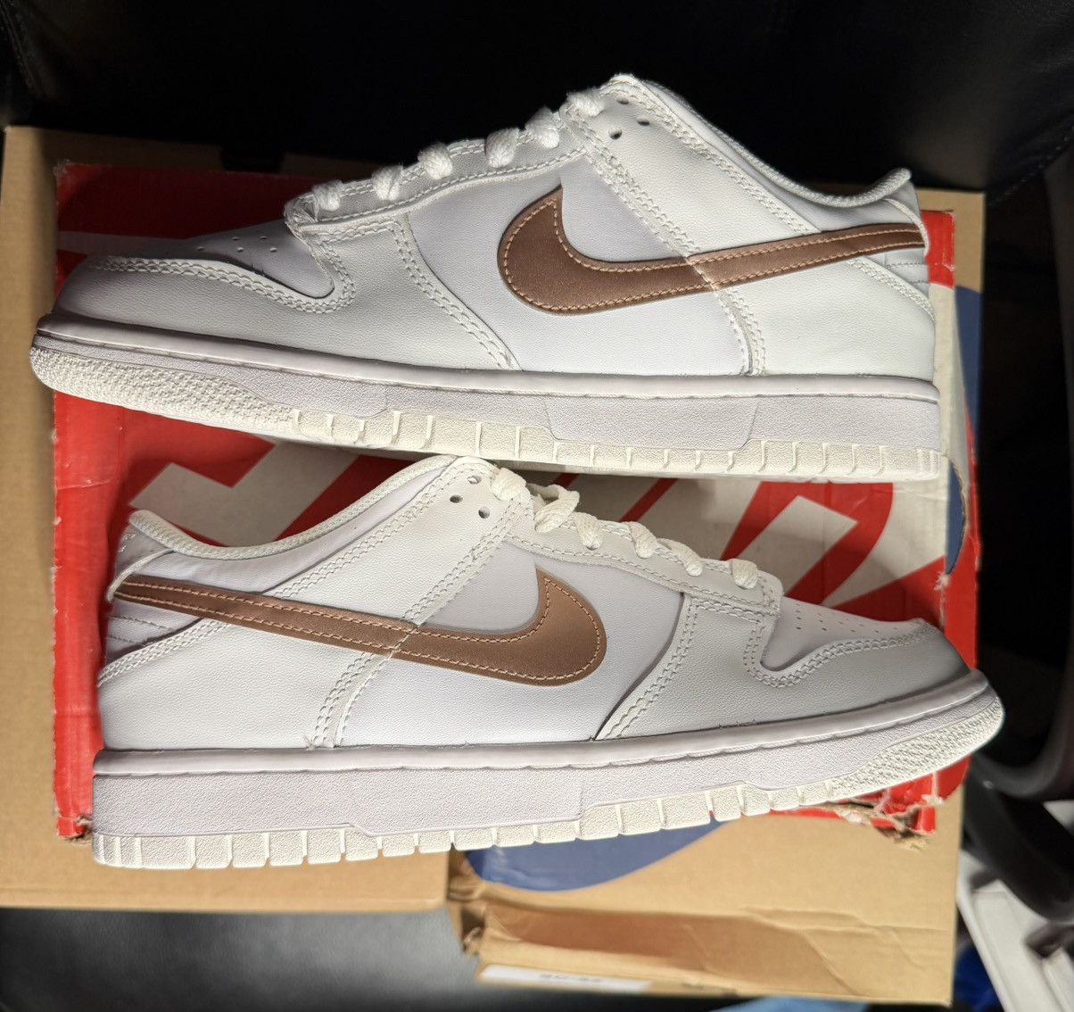Nike Nike Dunk Low GS - White /Bronze - Sz 7Y/8.5W-DS Brand New Size US 7 / EU 40 - 2 Thumbnail