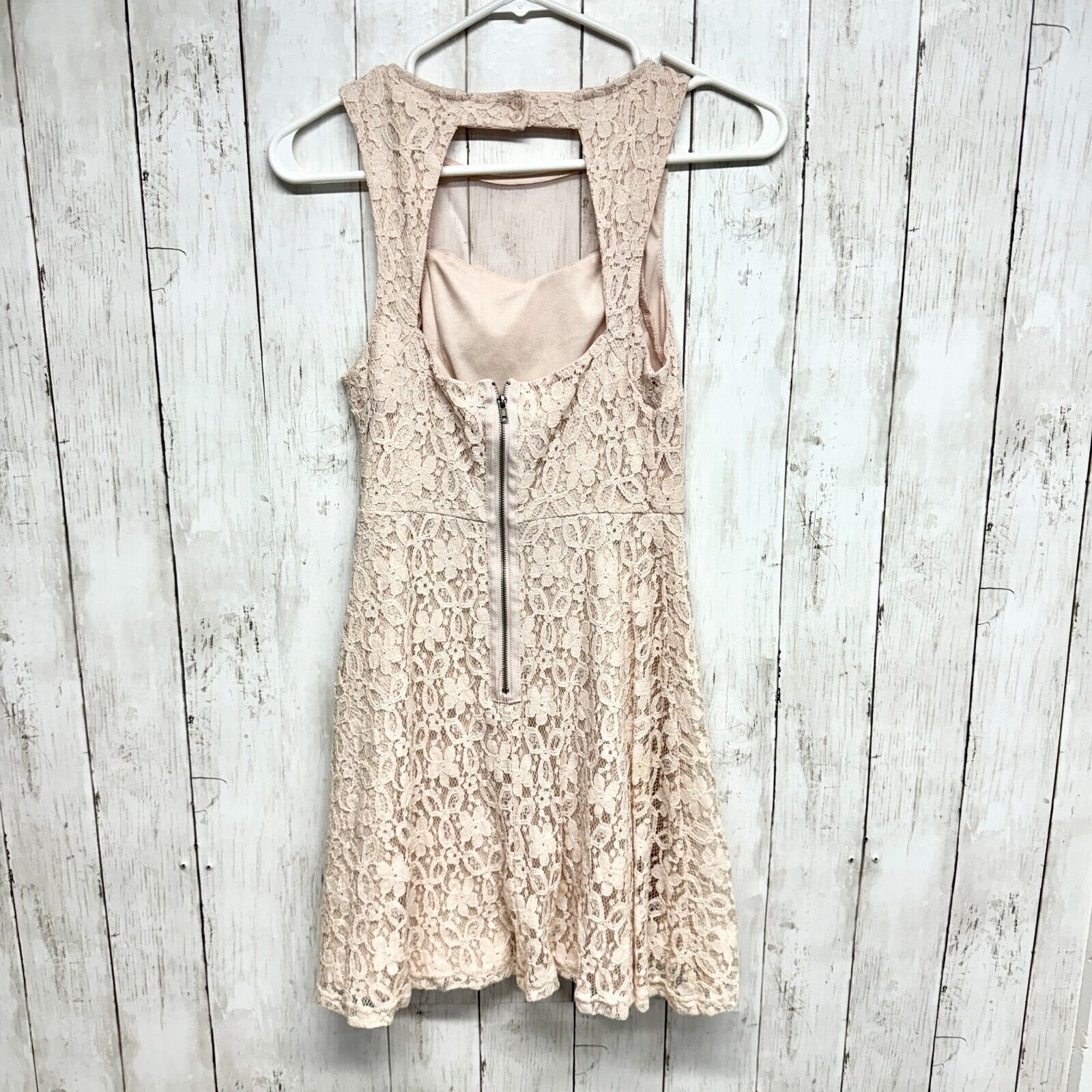American Rag AMERICAN RAG COMPANY Small Laced Layered Blush Mini Dress Size S / US 4 / IT 40 - 3 Thumbnail