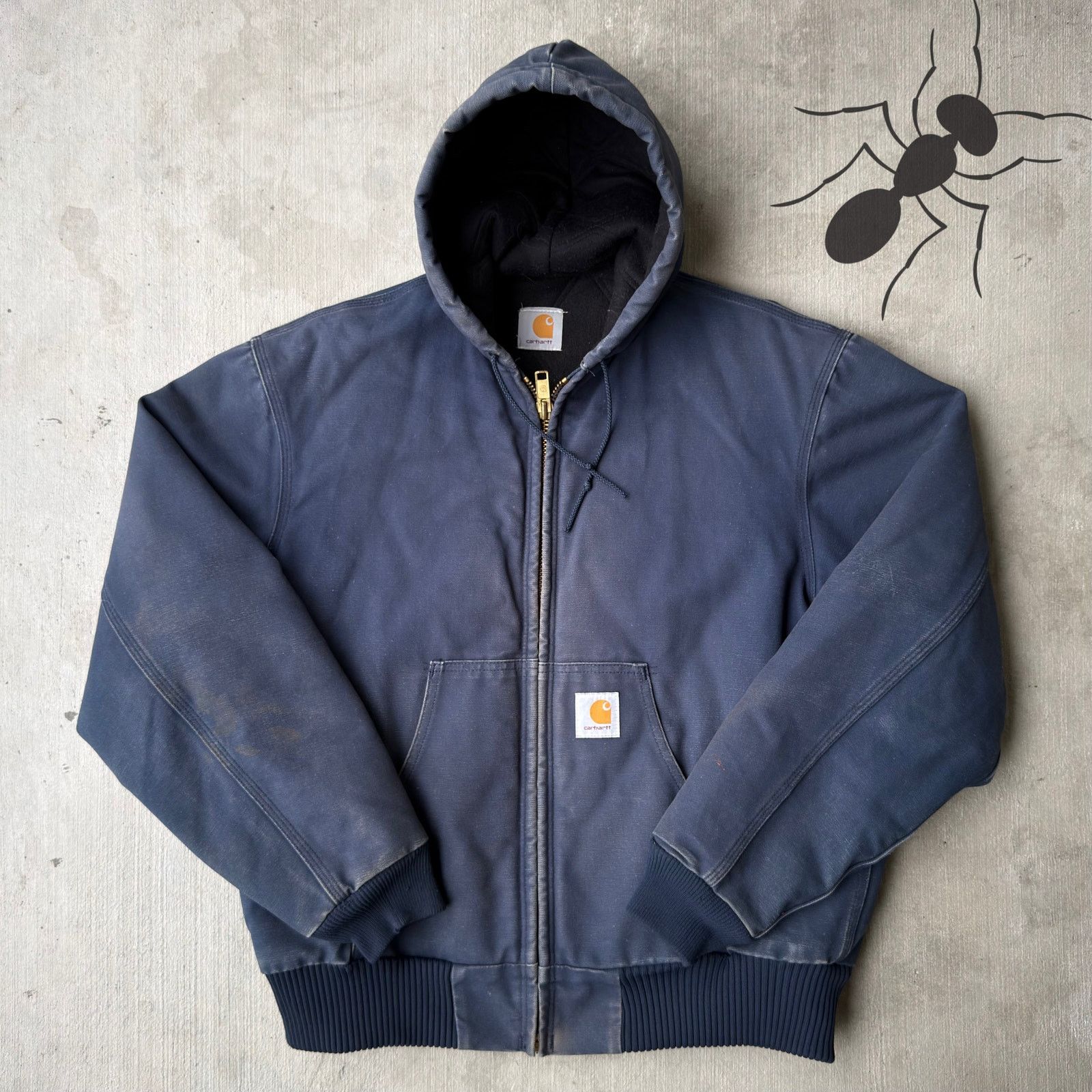 Vintage Y2K Carhartt J04 NVY blue hooded work wear jacket