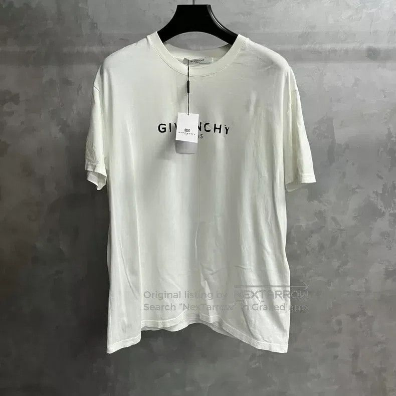 Givenchy Givenchy White Logo Lettering Print Short-Sleeve Loose Size US L / EU 52-54 / 3 - 1 Thumbnail