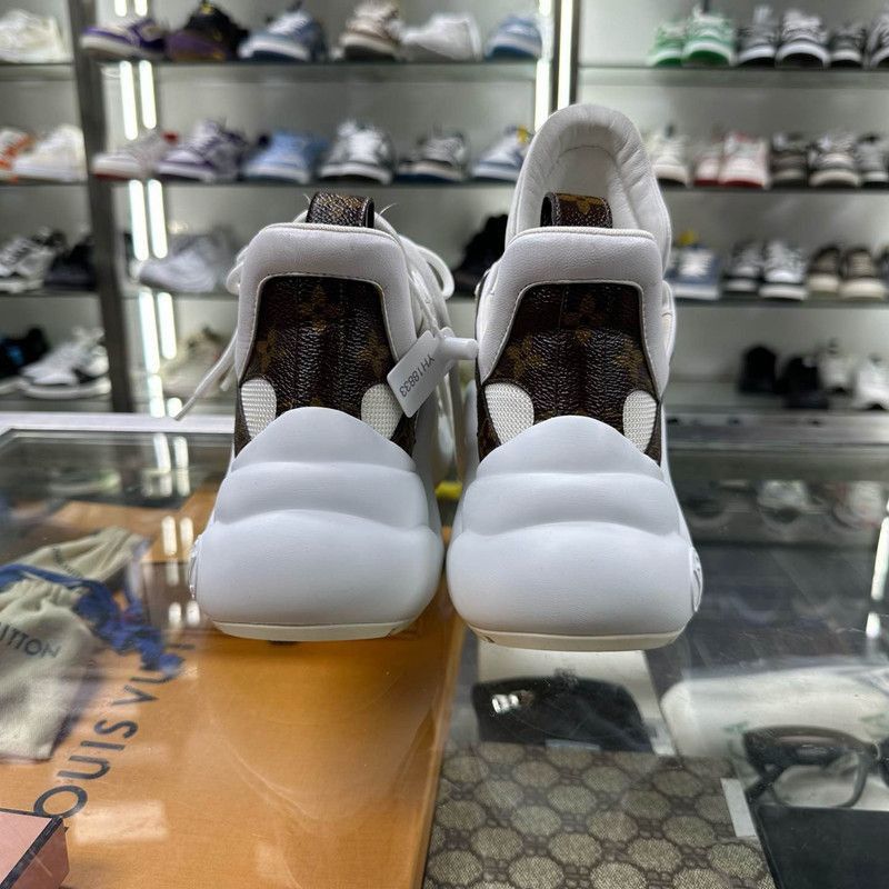 Louis Vuitton Louis Vuitton Casual White Brown Sneakers - Size US 6.5 / EU 39-40 - 3 Thumbnail