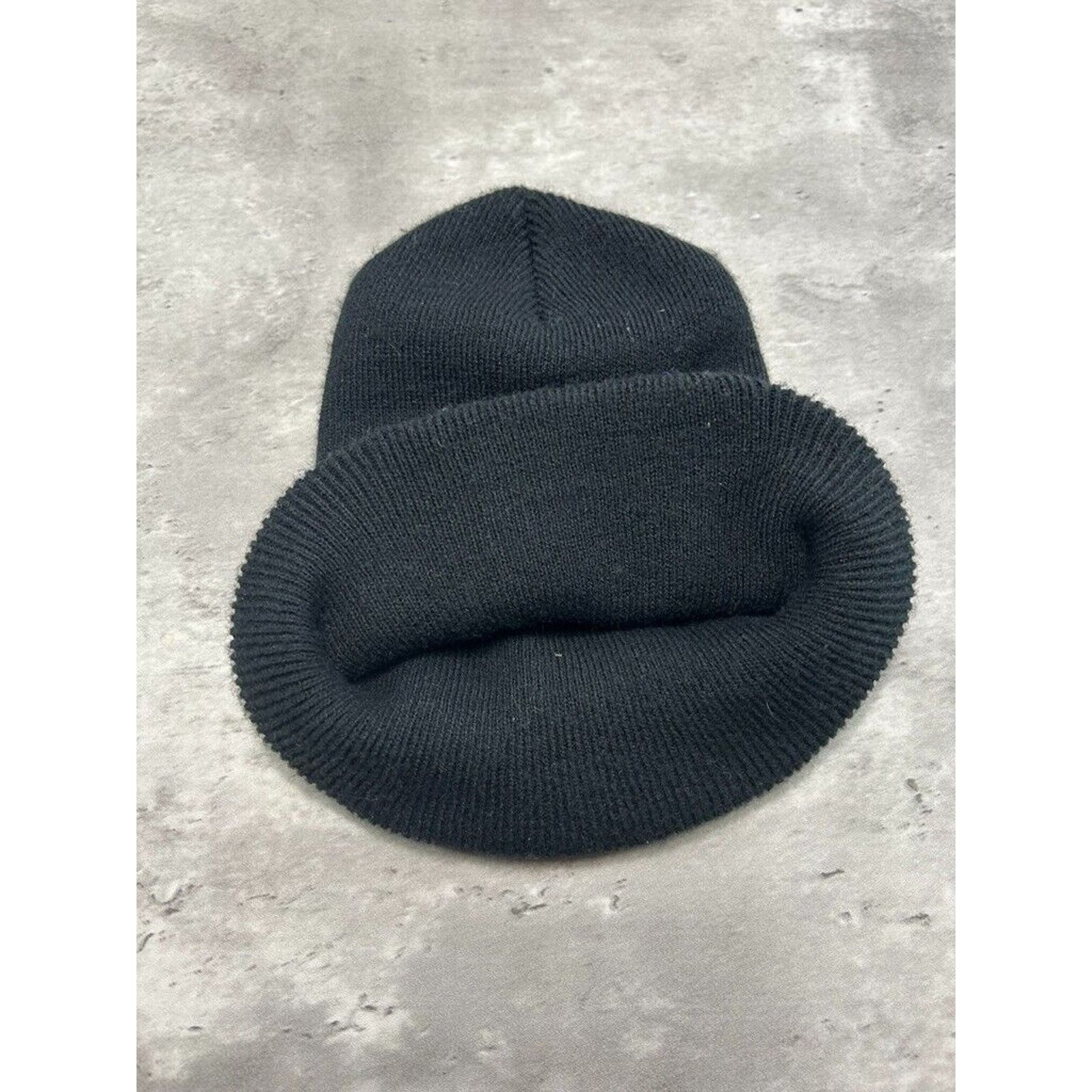 NCAA Vintage 90s Michigan Wolverines NCAA Embroidered Beanie OSFA Size ONE SIZE - 3 Thumbnail