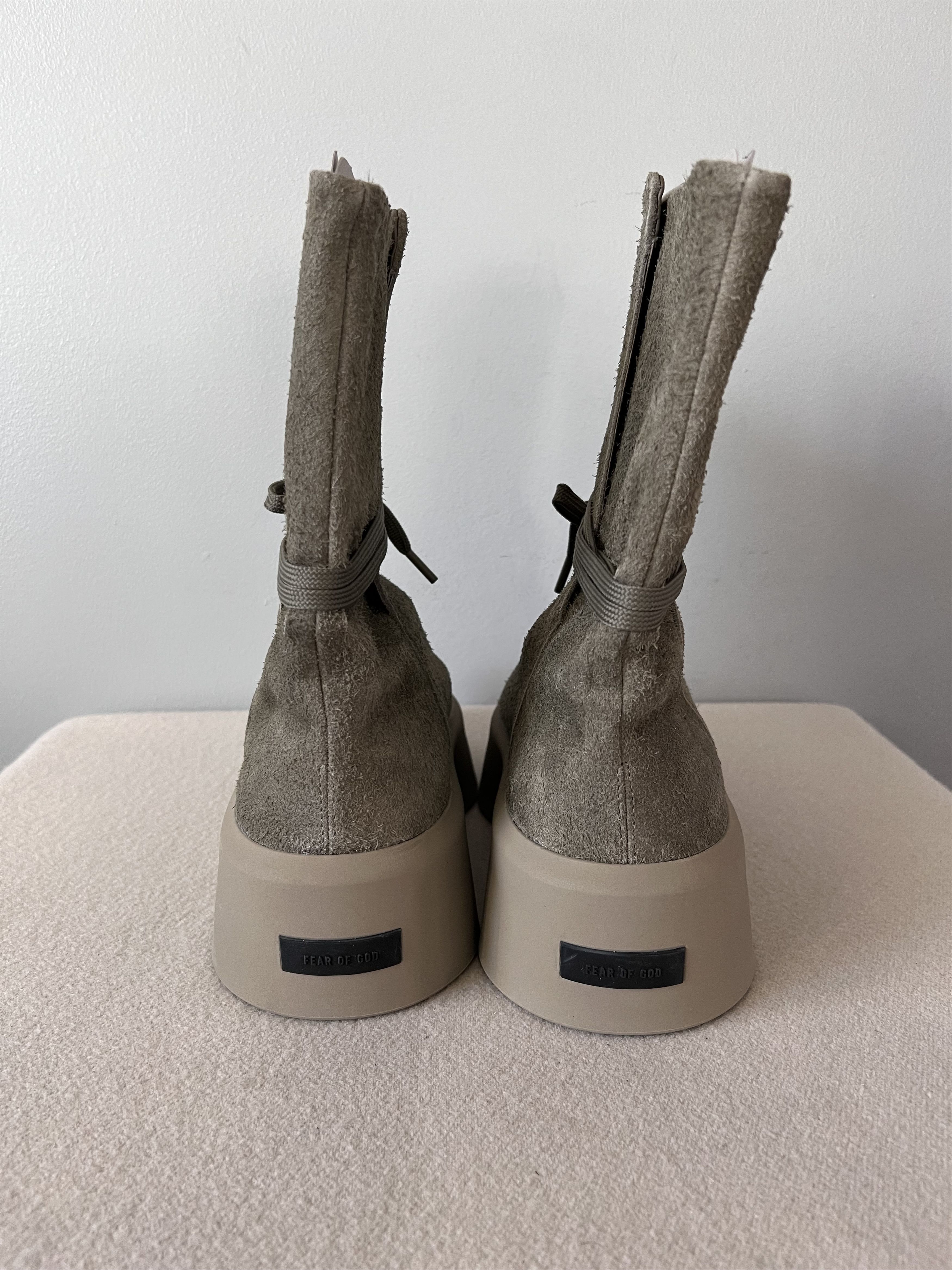 Fear of God Fear of God Native Boots in Wolf Grey Suede Size US 10 / EU 43 - 5 Thumbnail