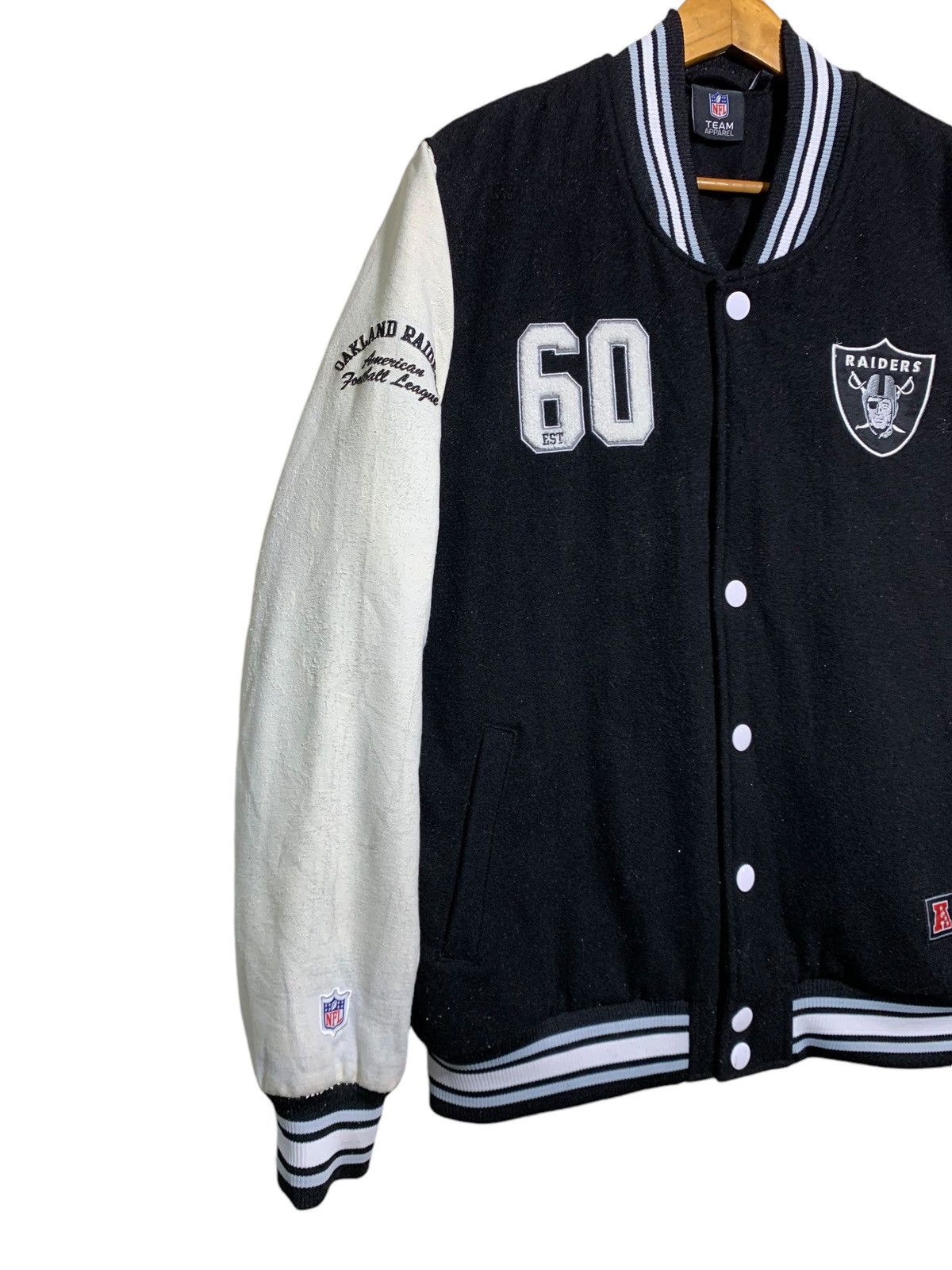 NFL 🔥OAKLAND RAIDERS NFL STARTER VARSITY JACKETS Size US XL / EU 56 / 4 - 2 Thumbnail