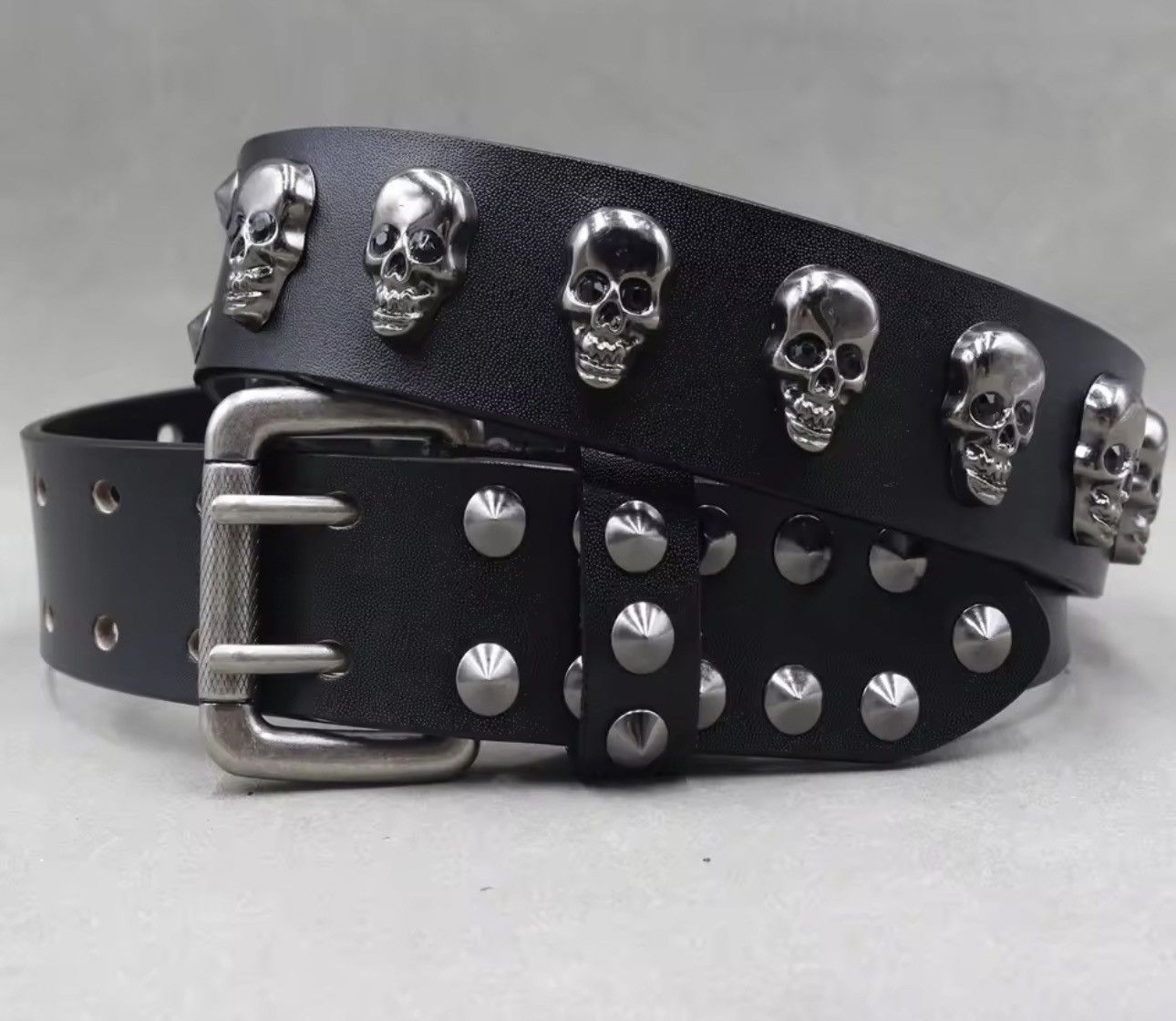 Leather 125 cm PREMIUM COWHIDE LEATHER STUDDED BELT - GOTHIC Size ONE SIZE - 3 Thumbnail