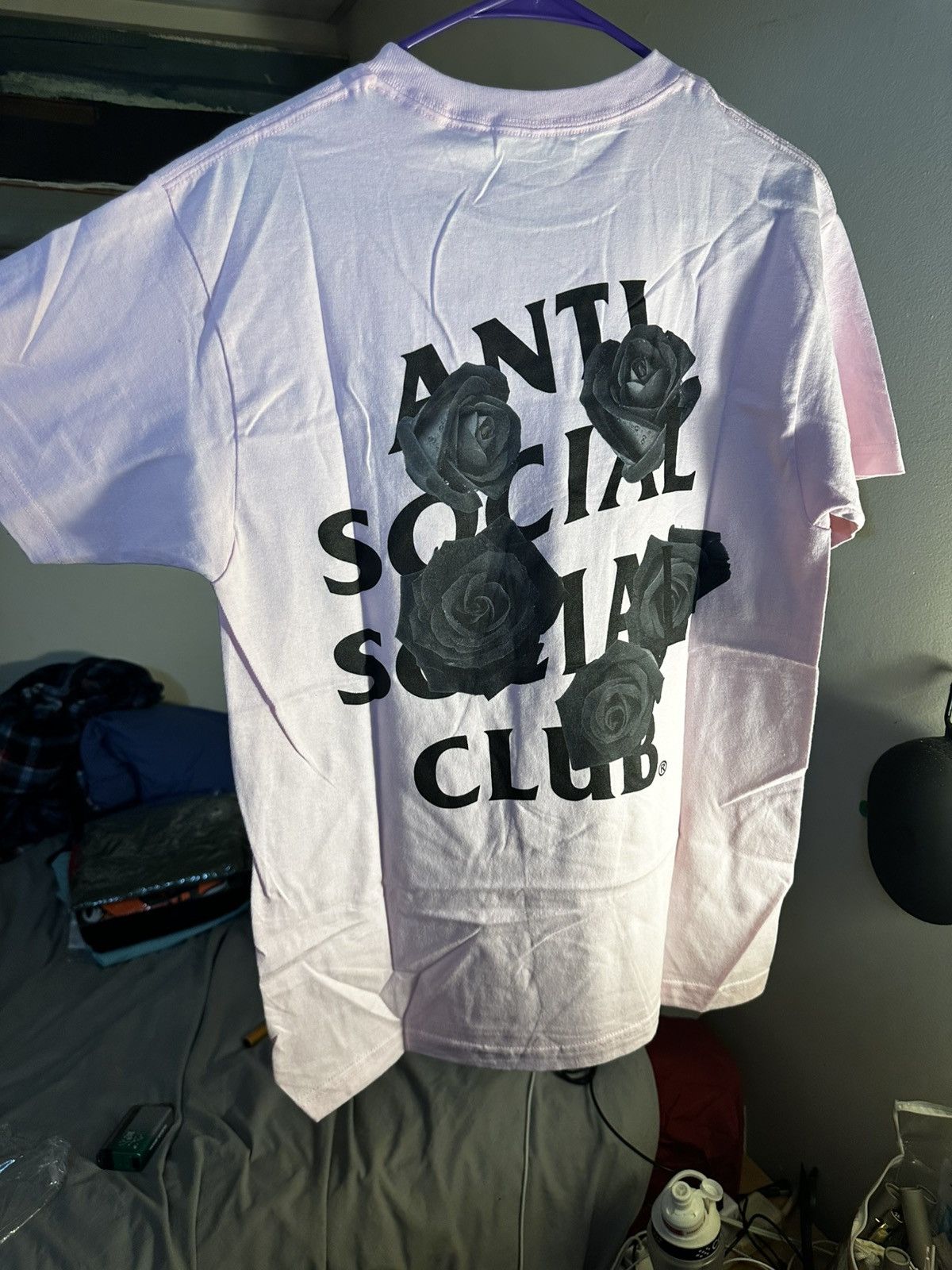 Anti Social Social Club × Designer PINK WITH BLACK ROSES ANTISOCIAL TEE Size US M / EU 48-50 / 2 - 1 Thumbnail