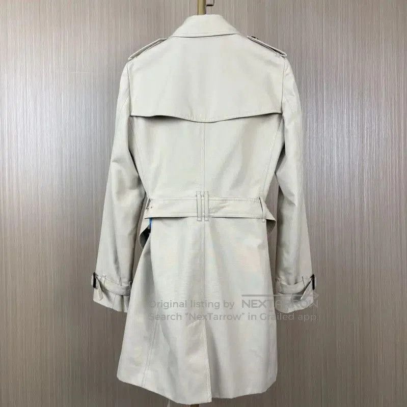 Burberry Burberry Cream Cotton Women's Trench Coat. Size M / US 6-8 / IT 42-44 - 2 Thumbnail
