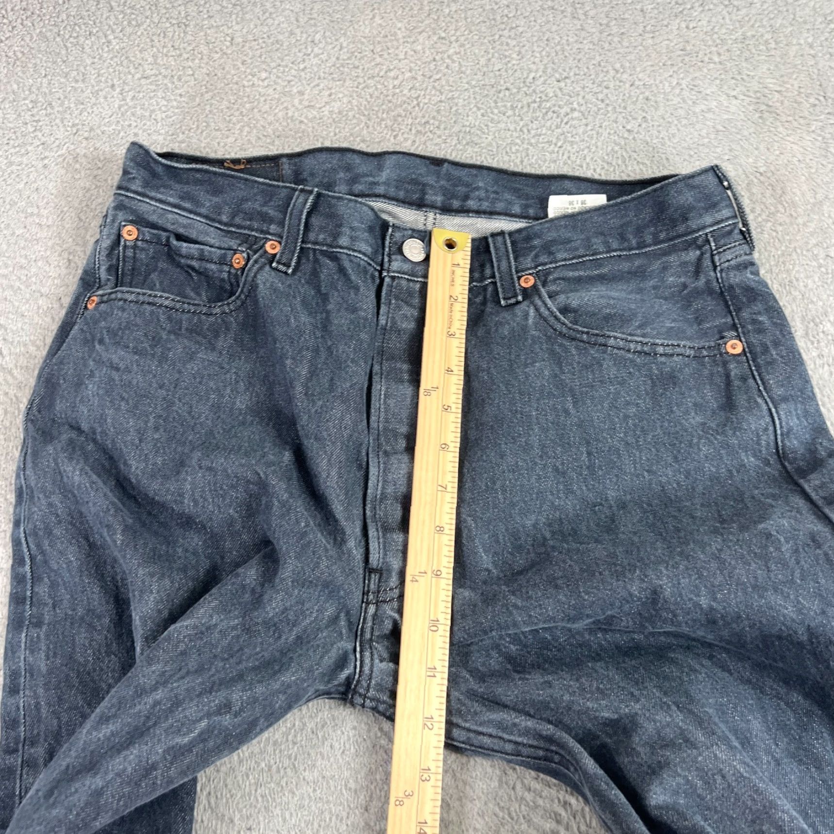 Levi's VINTAGE Levi's 501 Jeans Men's 34x34 Denim Dark Wash Straight Classic 90s Cowboy Size US 36 / EU 52 - 4 Thumbnail