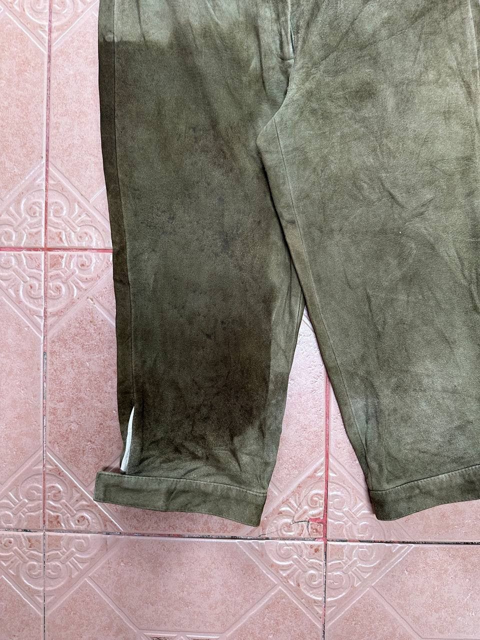 A.P.C. × Leather × Vintage Vtg Apc Suede Short Pants Size US 28 / EU 44 - 17 Thumbnail