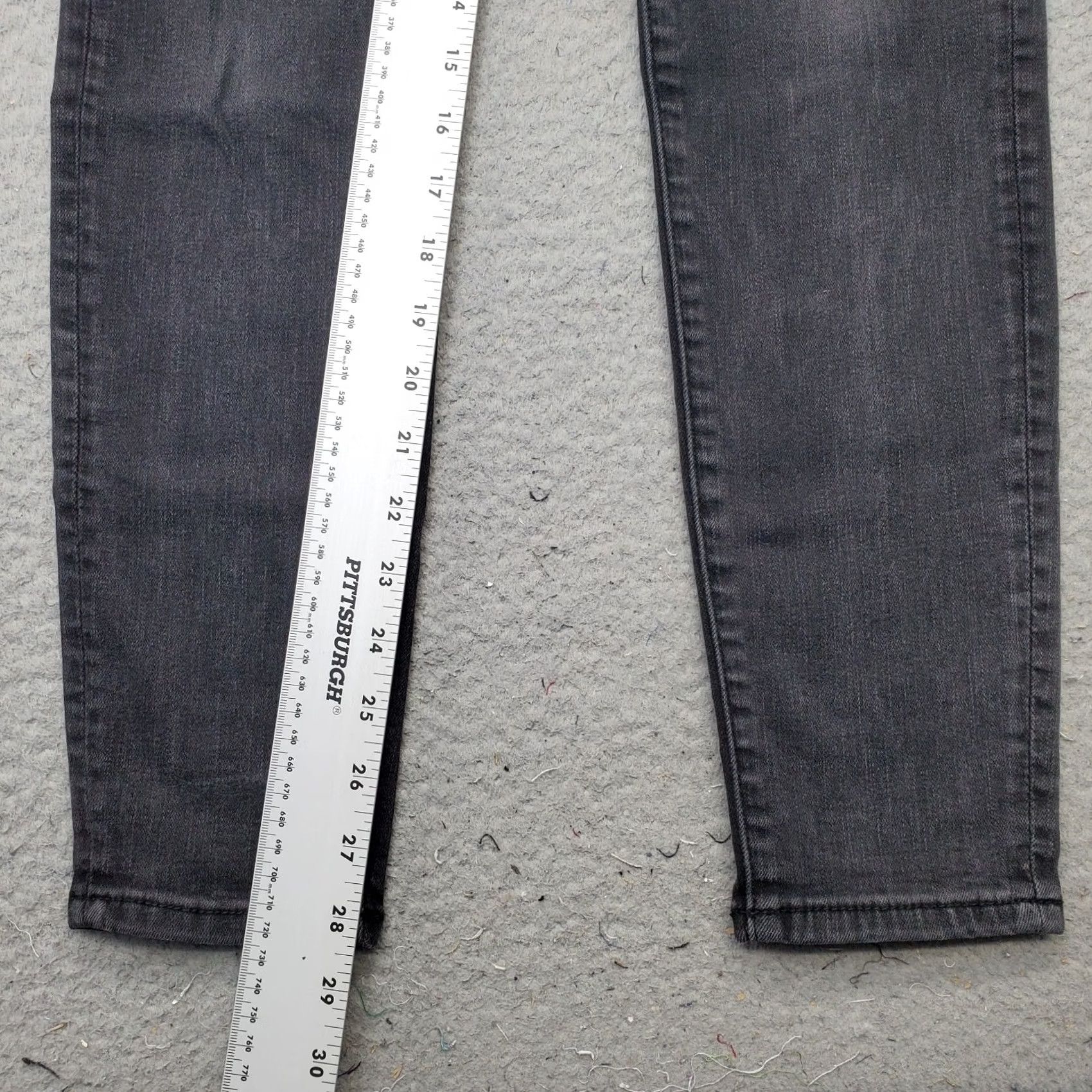 American Eagle Outfitters American Eagle Outfitters Skinny Jeans Womens Size 6 Black Denim Stretch Dark Wash Jeans Size 28" / US 6 / IT 42 - 4 Thumbnail