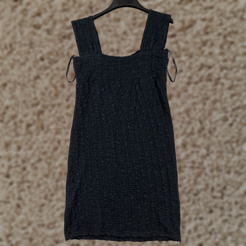 Bebe 2b bebe Dress Womens Medium Black Sheeth Ruffle Wide Strap Polyester  Rayon Lined | Grailed