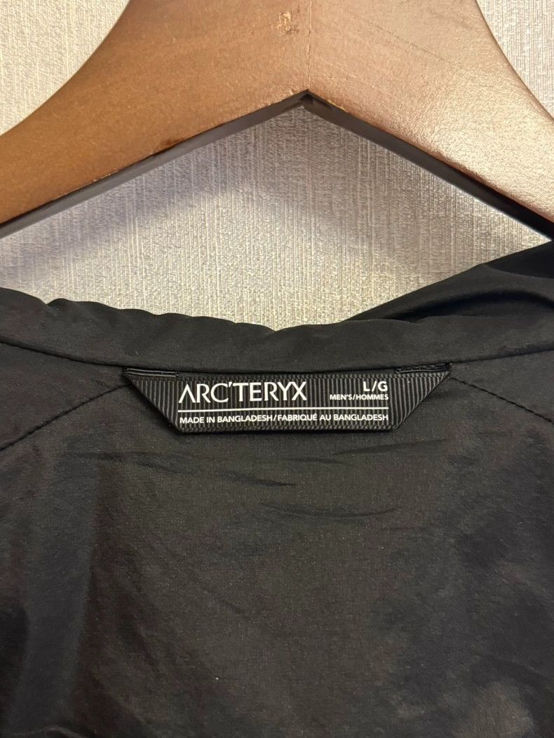 Arc'teryx Arcteryx Atom LT Hooded Jacket Black Size US L / EU 52-54 / 3 - 9 Thumbnail